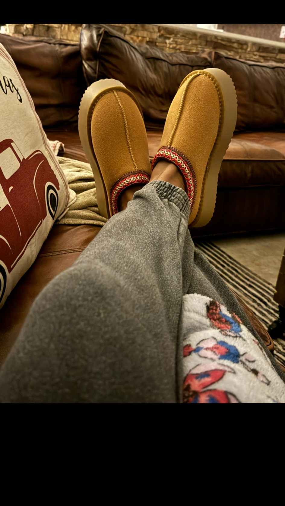 Ugg dupes! I sized up a size 

#LTKShoeCrush #LTKStyleTip #LTKFindsUnder50