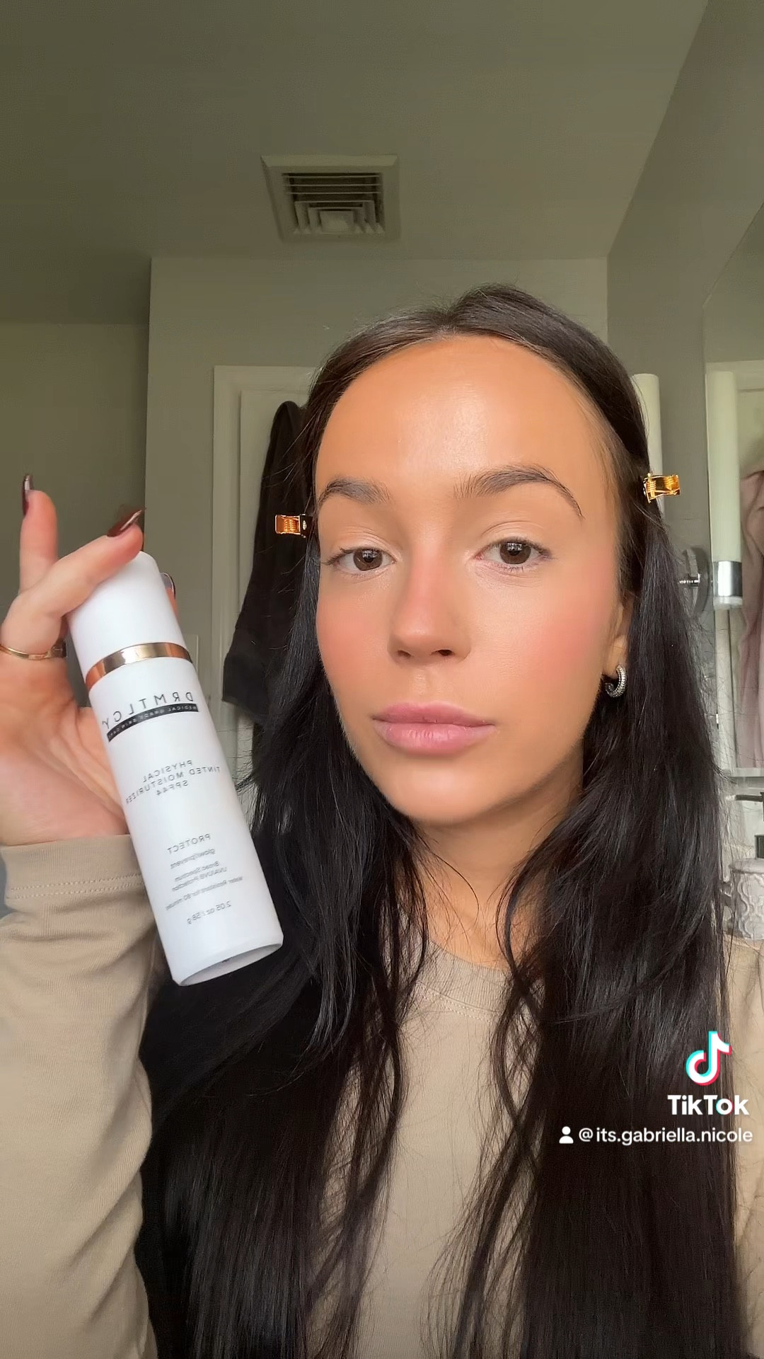 PROTECT YOUR SKIN & wear UVA/UVB broad spectrum sunscreen 

#LTKfindsunder50 #LTKGiftGuide #LTKbeauty