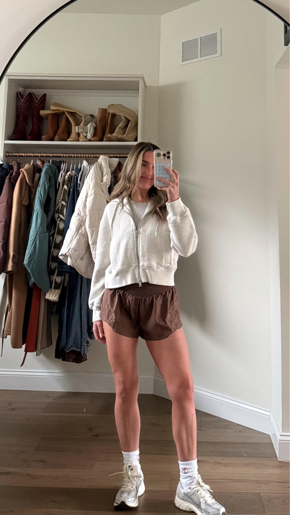 I’m 5’2” in XS everything 

#LTKActive #LTKFitness