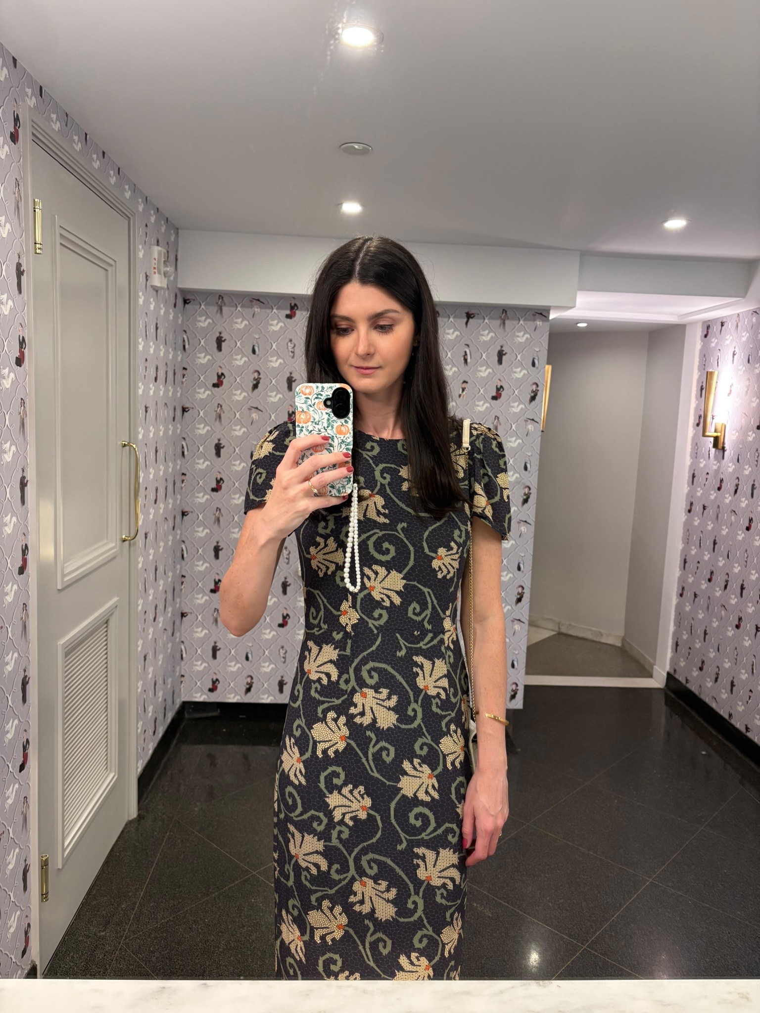 Fall business-attire look for an after work cocktail party.

#LTKSeasonal #LTKParties