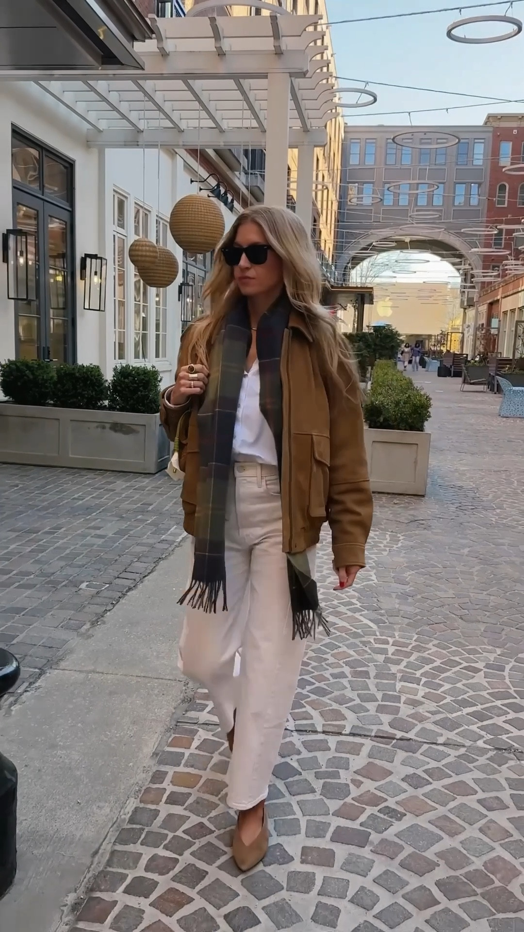 Chill spring date night outfit. 



#LTKgrwm #LTKdayinmylife #LTKootd