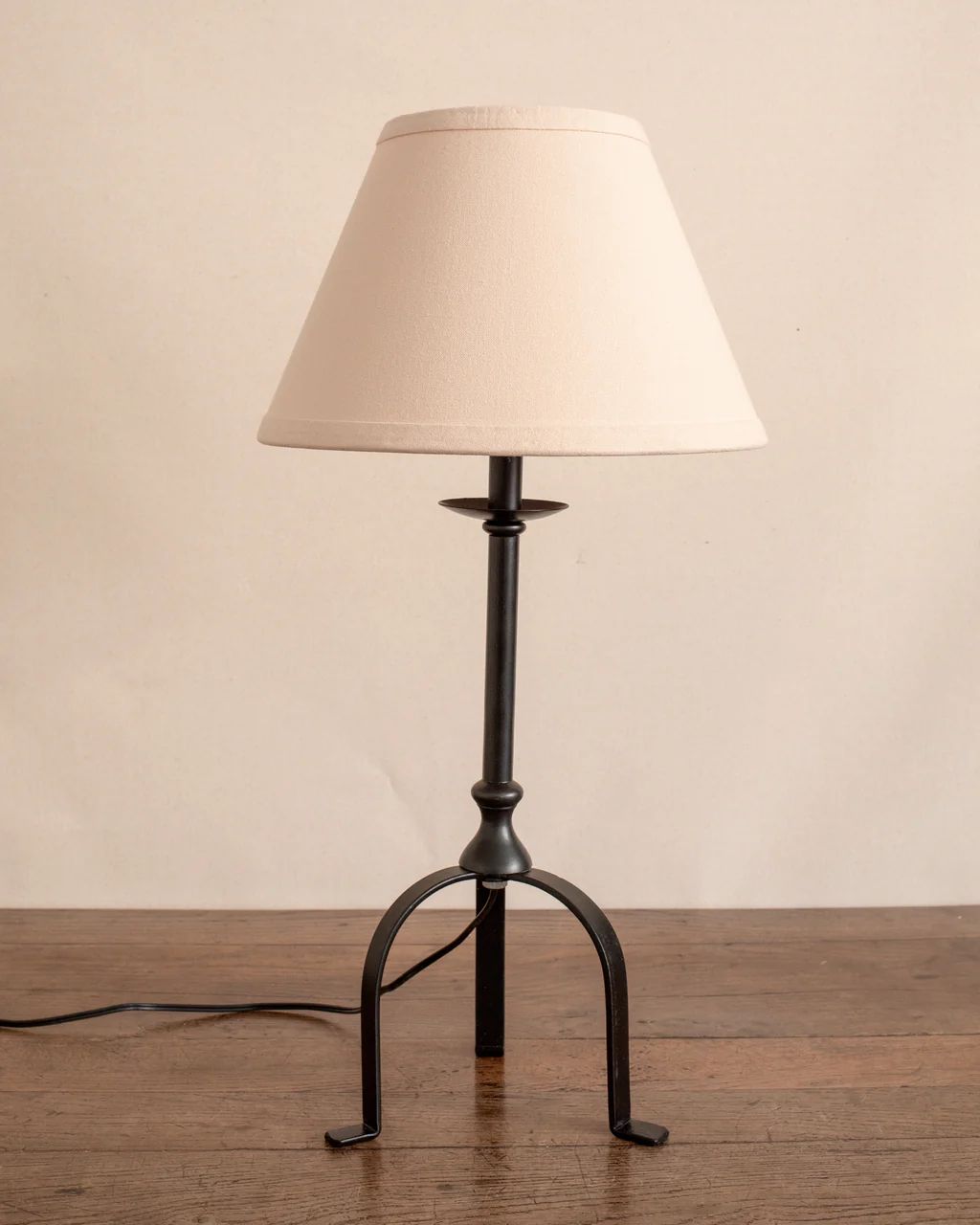 Vera Table Lamp | The Vintage Rug Shop