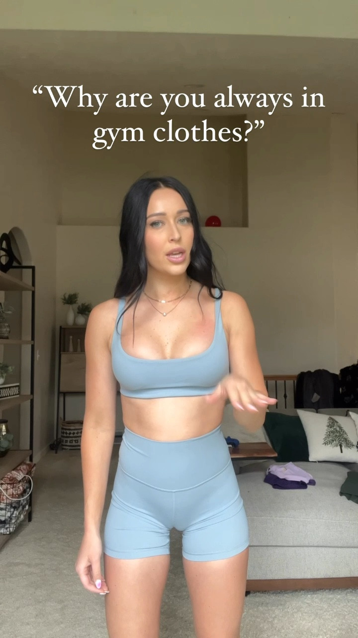Outfits:
1st - linked below 👇 
2nd - fivethelabel (not on LTK)
3rd: linked below!!!👇 
4th: linked below 👇 
5th: linked below!!👇 
6th: buckedup (not on LTK) 

#LTKStyleTip #LTKFitness #LTKActive