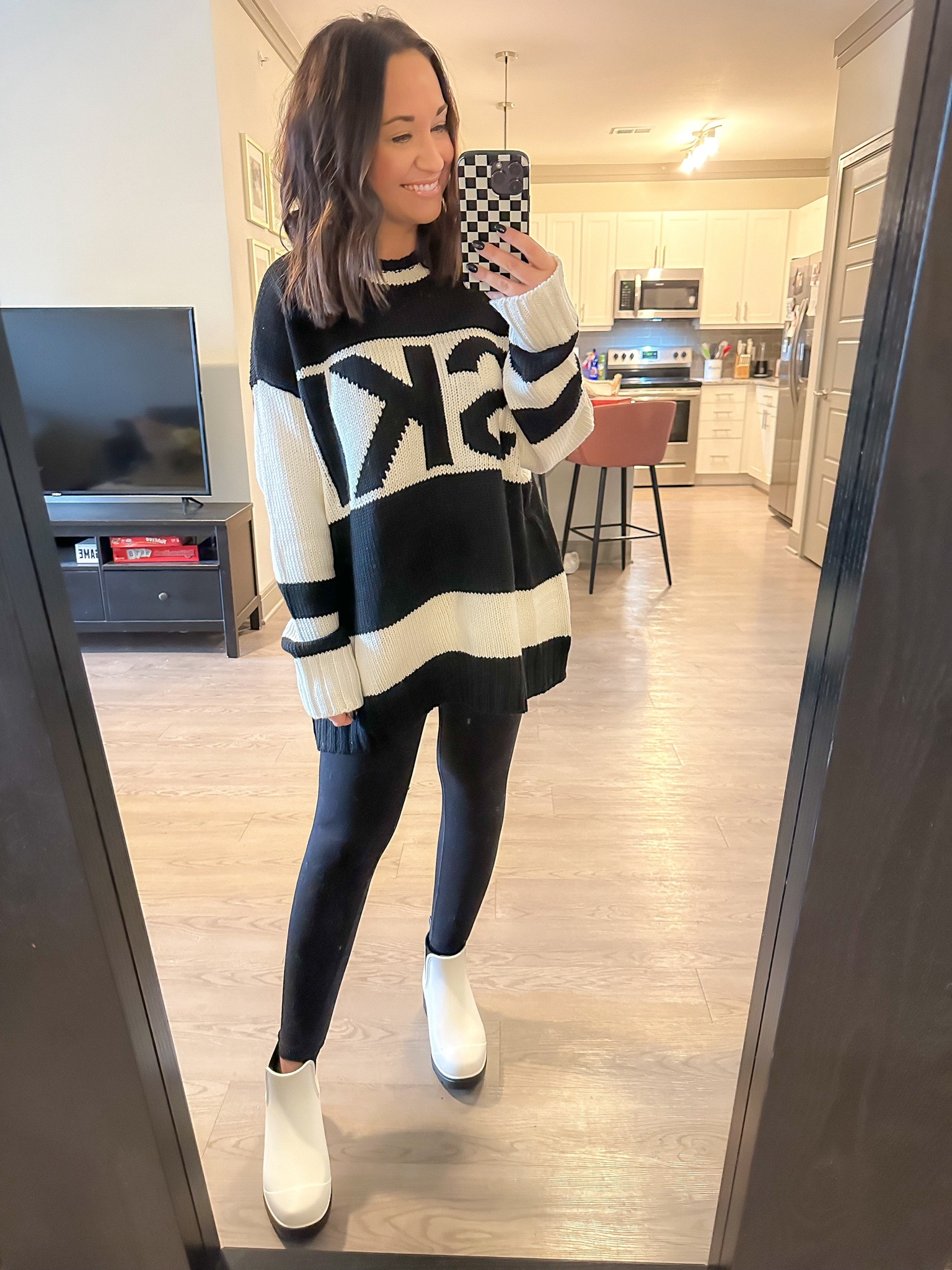 Ski vacation outfit 

#LTKtravel #LTKstyletip #LTKfindsunder100