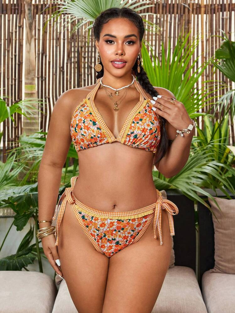 SHEIN Swim Curve Plus Size Women 2Pcs Set Random Ditsy Floral Fashion Crisscross Cutout Adjustable Halter High Waist Triangle Sexy Bikini Set | SHEIN