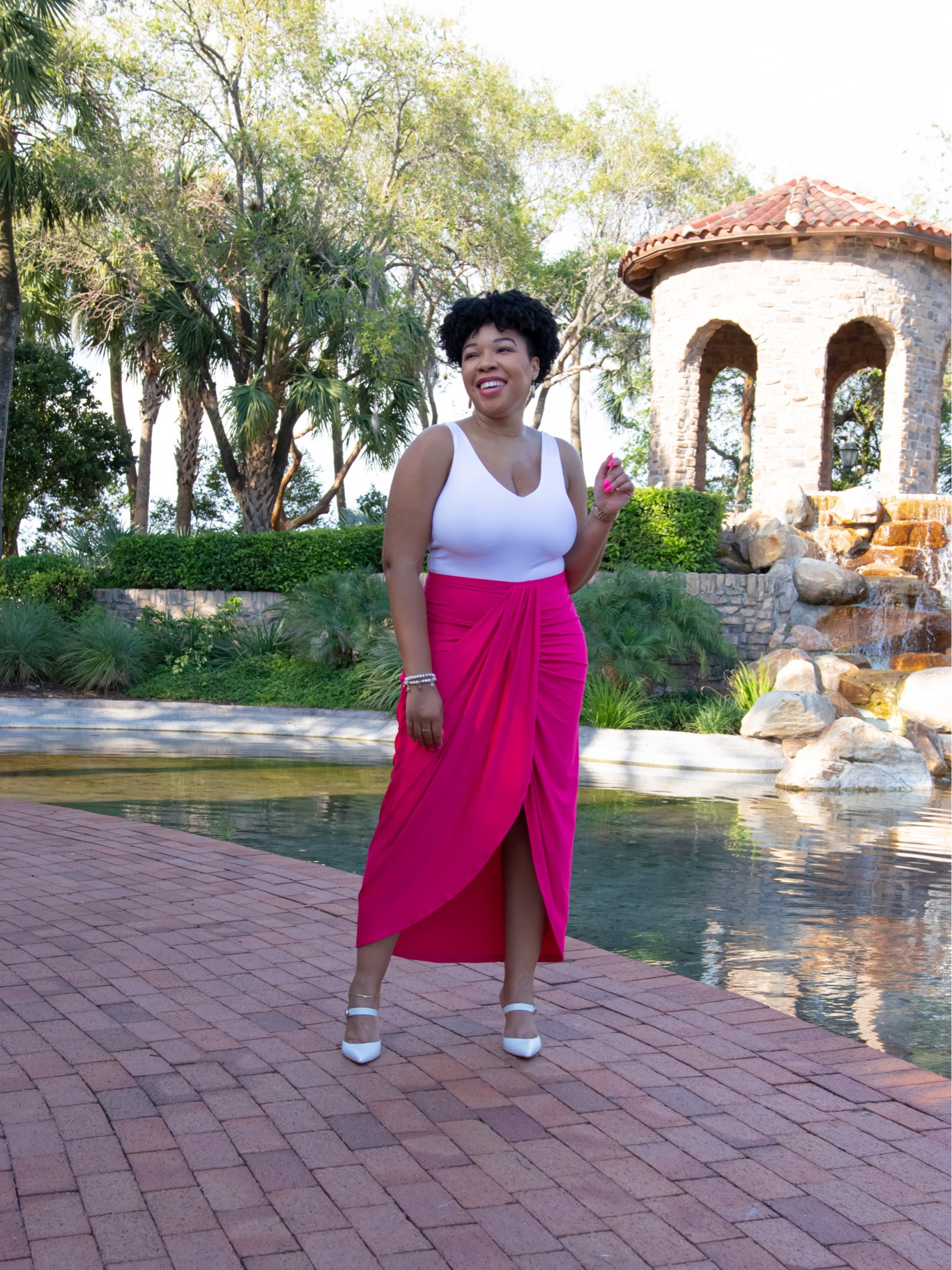 I love this pink skirt. Such an easy piece to style and comes in several colors. 
Skirt
Slit skirt 
Midi skirts
Maxi skirts

#LTKstyletip #LTKFind