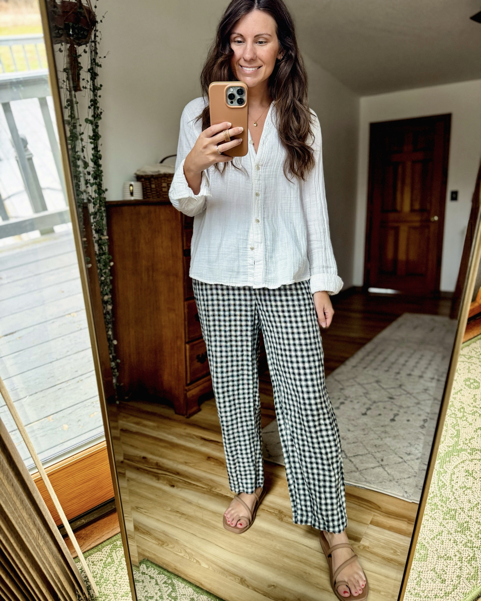 xs in these gingham linen pants, xs in my top (older, linked similar) and size 6 in my croc sandals!

#LTKgrwm #LTKPetite #LTKootd