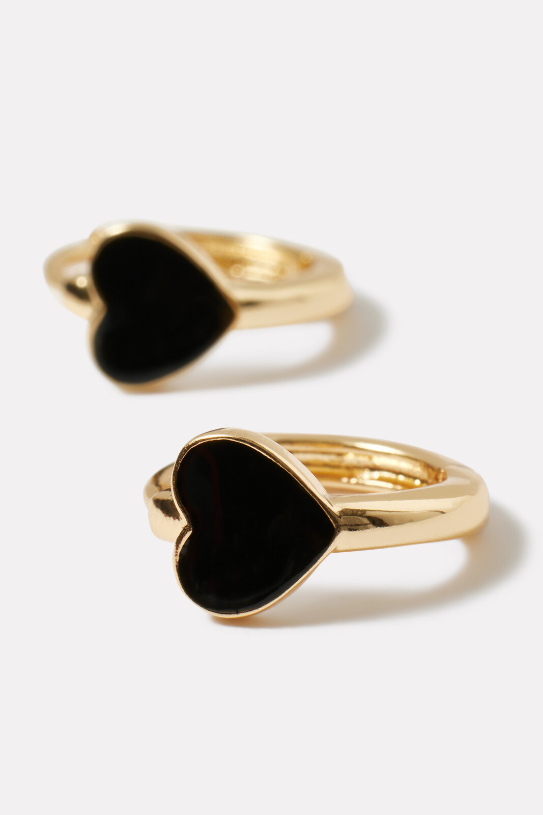 Amika Enamel Heart Huggies | Evereve