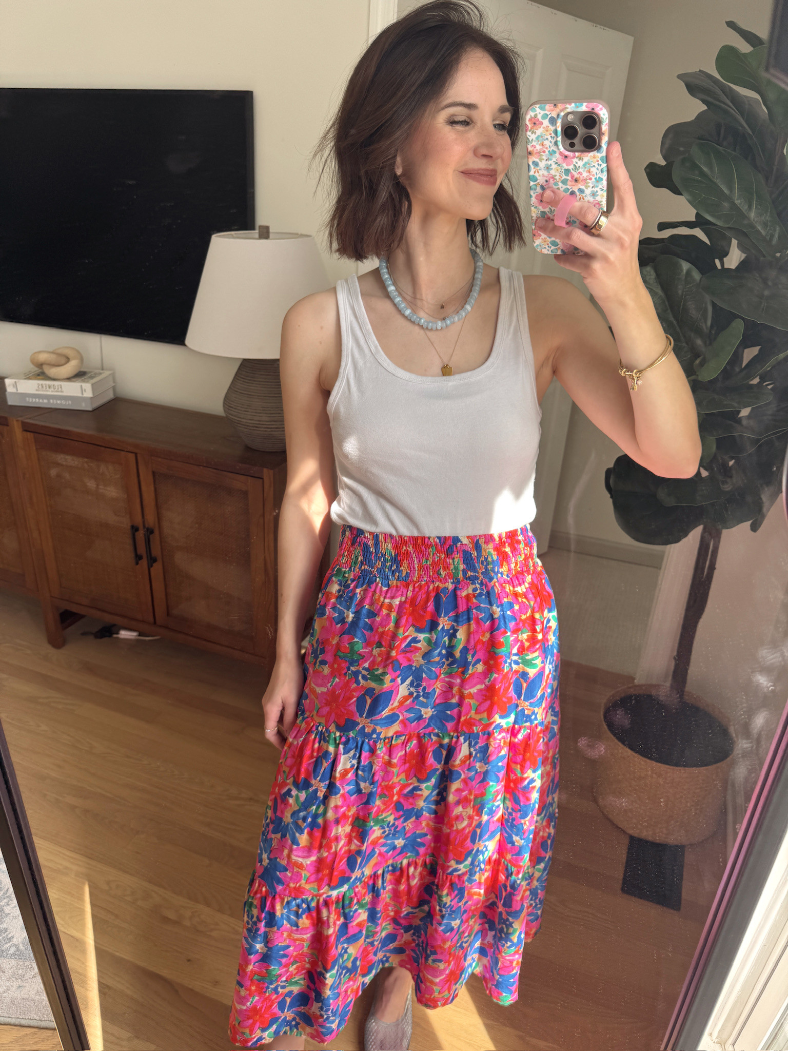Loving this summer floral skirt! Perfect for a day out.

wearing a size small!

summer skirt, boho skirt, spring fashion, summer fashion, summer florals, floral outfits, floral skirt, hallie ragan

#LTKgrwm #LTKootd #LTKSeasonal