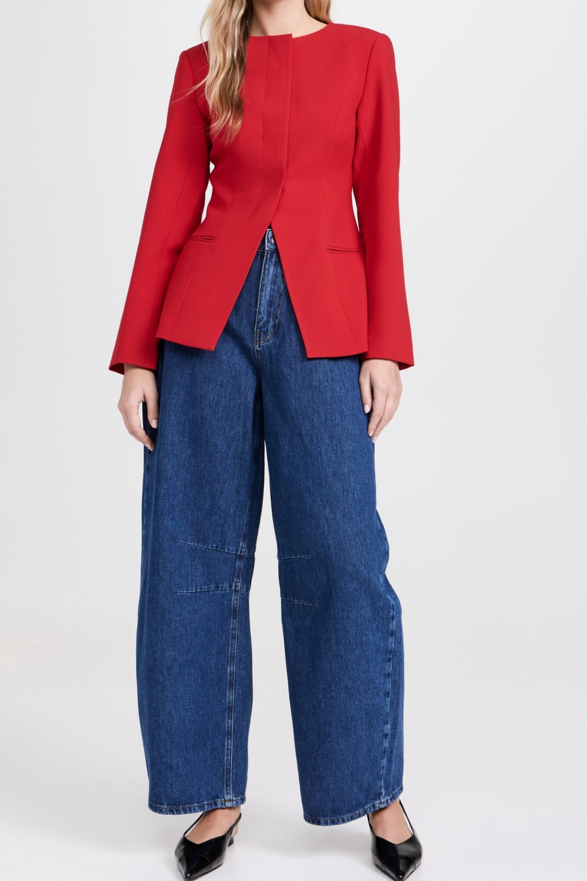 Also this one. This red jacket ! 

#LTKSeasonal #LTKMidsize #LTKOver40