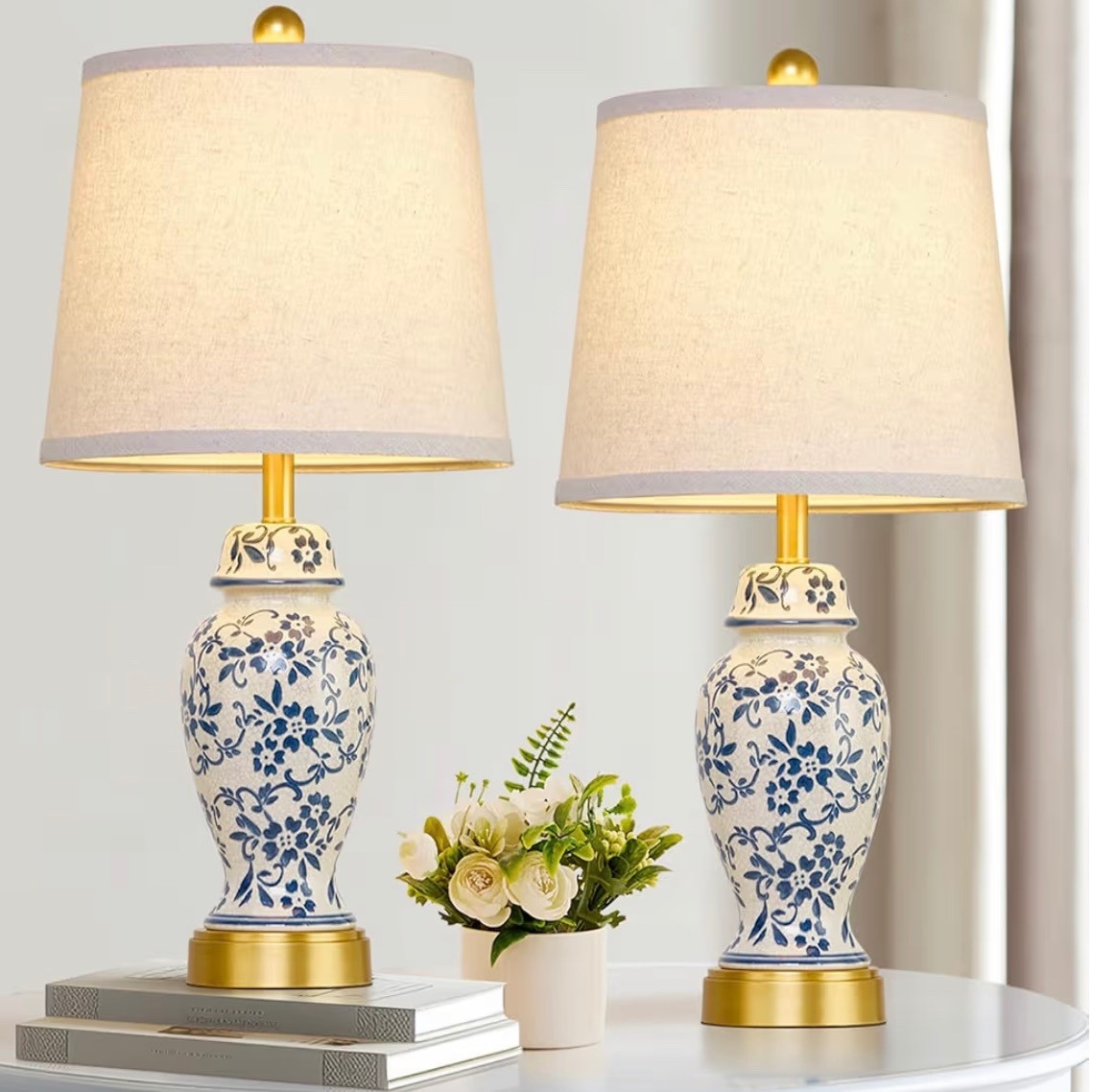 The prettiest ginger jar lamps ✨


#LTKHoliday #LTKHome