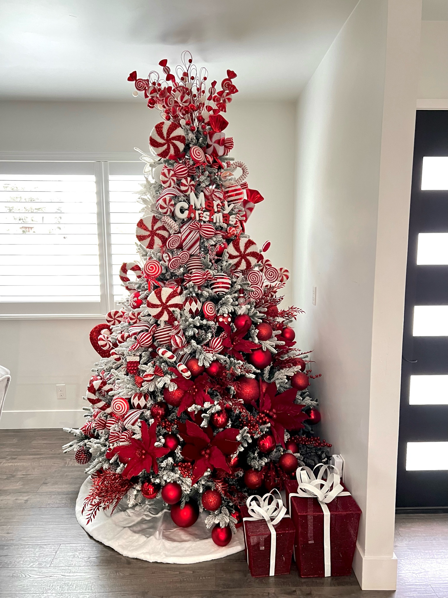 Shop Christmas ornaments and picks 

#LTKfamily #LTKHoliday #LTKhome