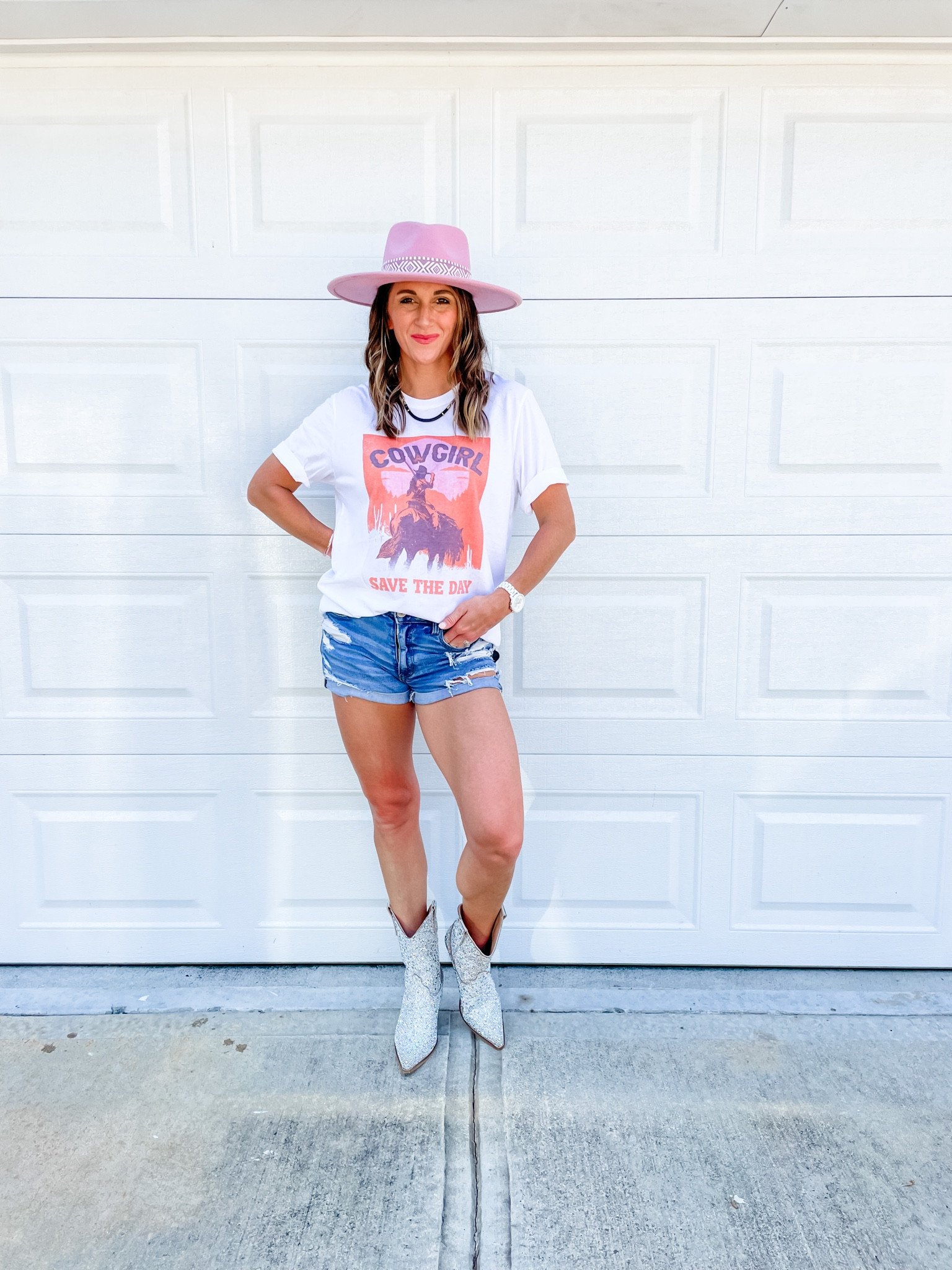 Top-wearing a large (size up for oversized fit) 10% off with code: WATSONANSLEY
Bottoms-size 6
Boots-size 8

Click below to shop!


#LTKSeasonal #LTKstyletip #LTKsalealert