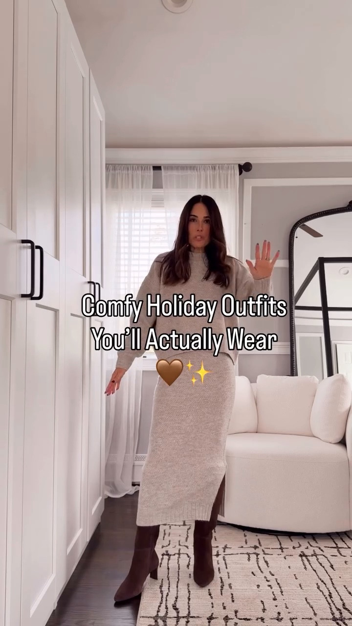 If you want comfy holiday outfits… this is your reel 🤎✨
From girls-night sweaters, chocolate-brown everything, Christmas Eve looks and the warmest sweater set — these are the outfits I actually wear on repeat this time of year.
Easy, cozy, flattering… zero fuss.
🔗 https://liketk.it/5EmIX

#LTKootd #LTKHoliday #LTKSeasonal