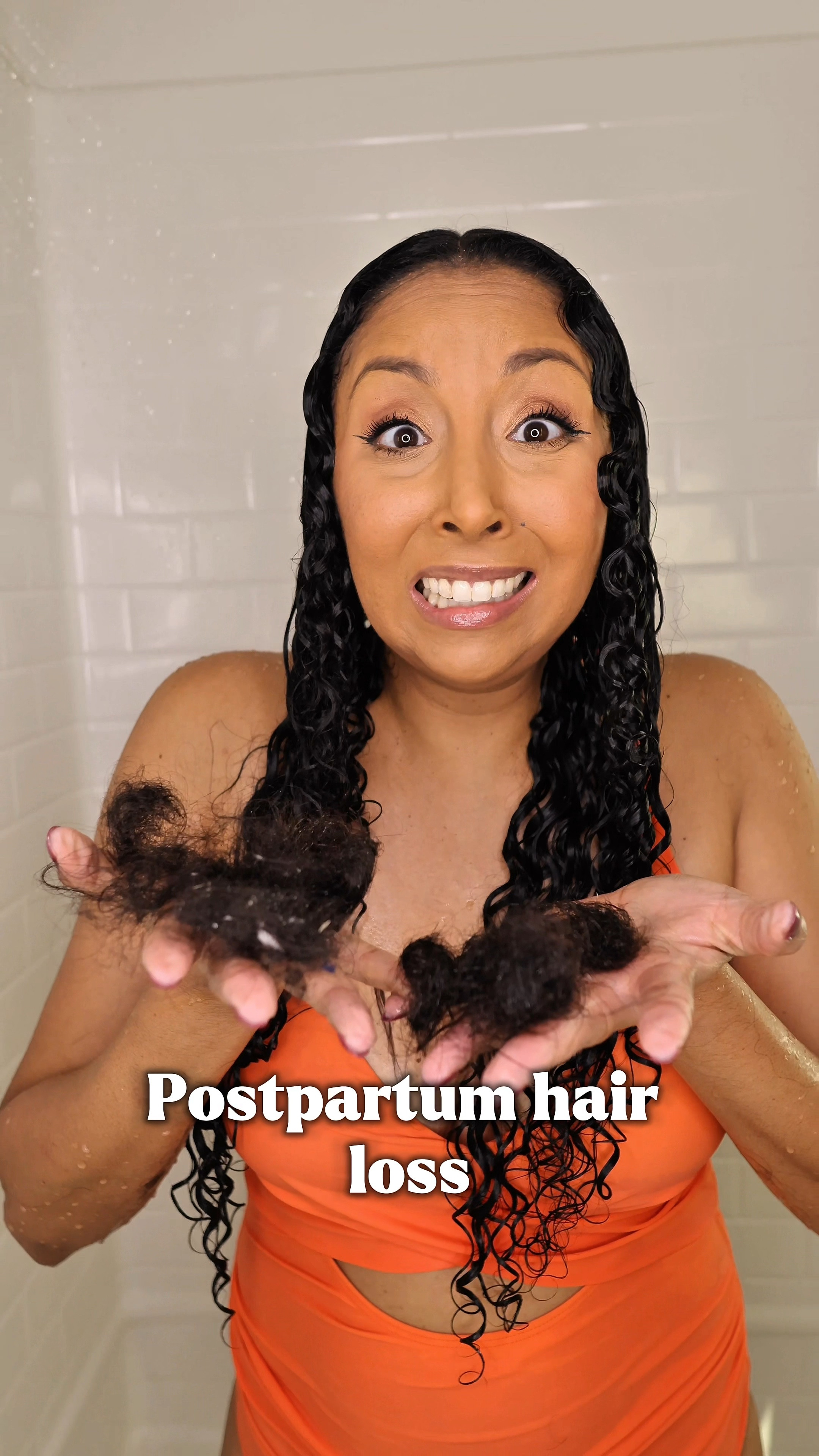 Everyone loves the hair growth that comes from pregnancy until postpartum hair loss creeps in. There isn’t too much you can do to stop this from happening, it’s a natural thing that happens as our hormones balance out again, BUT that’s not gonna stop me from trying achieve as little shedding as possible. I’m going to do this by strengthening my hair with the new Ethique Beauty Strengthening Solid Shampoo for thin and brittle hair. With ingredients like rosemary extract, amino acids and biotin, my hair is now stronger after every wash. If you also have fine brittle hair and want to encourage hair density, say goodbye to unwanted shedding, and achieve your fullest looking hair, grab this new strengthening solid shampoo from Ulta Beauty. 
@ethiqueworld #EthiquePartner @ultabeauty #postpartumshedding #postpartum 
