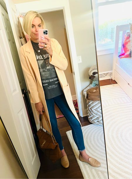 OOTD | medium in tee, XS in sweater and 6 in jeans 