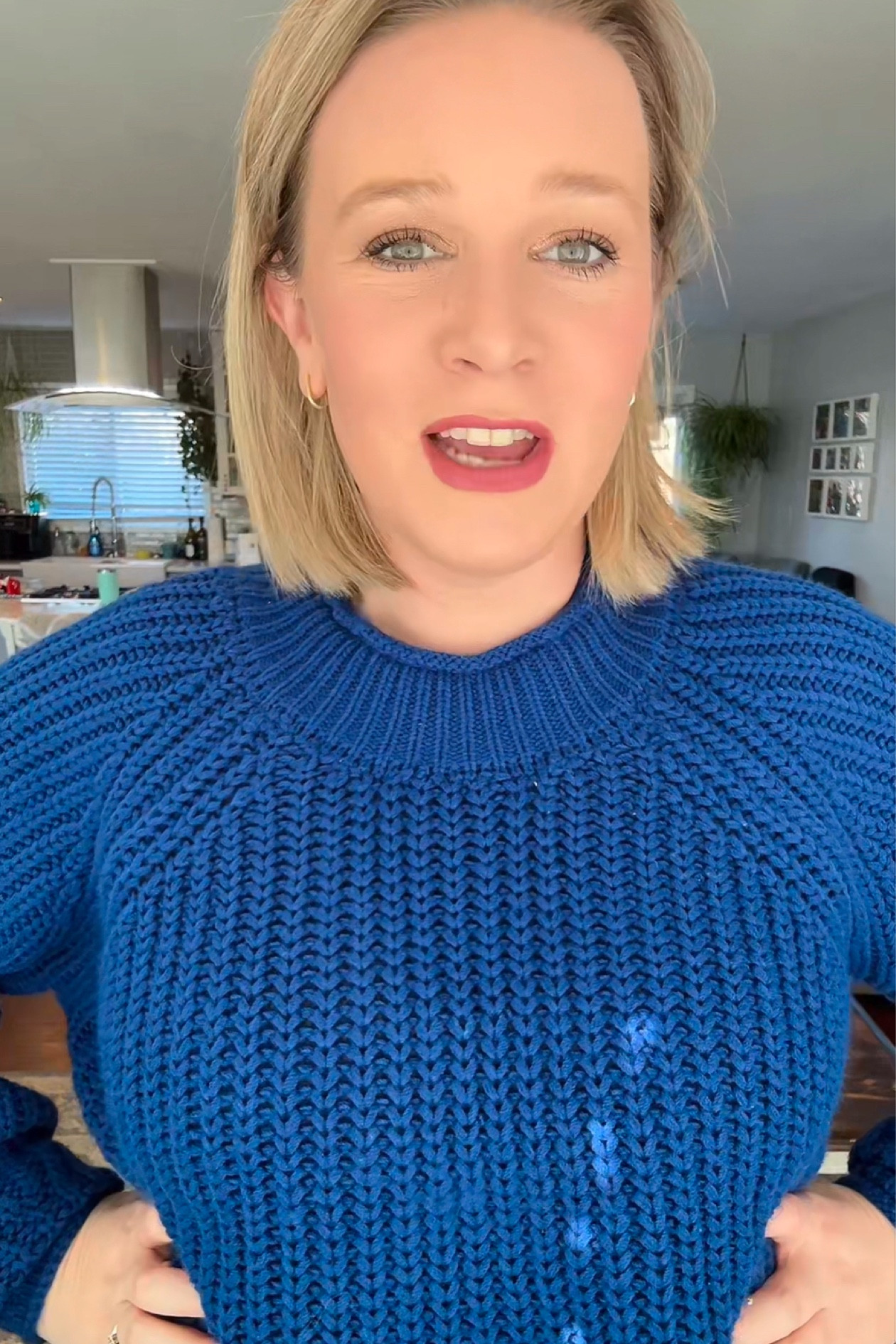 Love this chunky knit sweater from @longtallsally