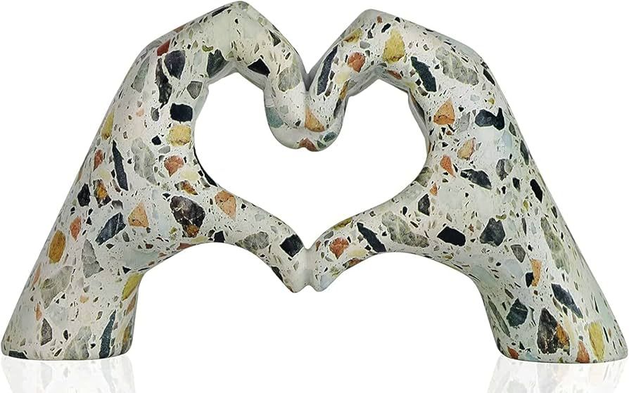 WUBIANJIE Love Finger Statue, Heart-Shaped Sculpture Love Gesture Decoration, Modern Art Sculptur... | Amazon (US)