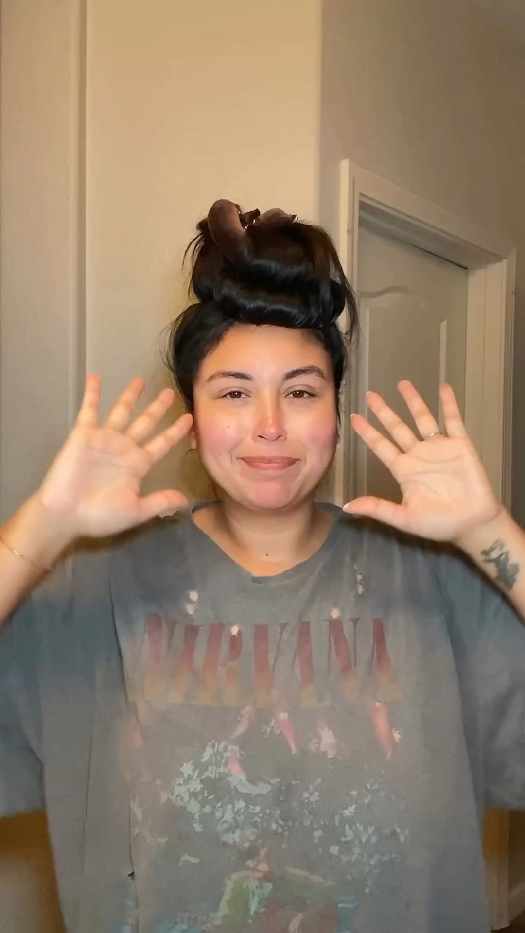 selfcare starts from within....
getting my confidence back and loving Bye Bye Bloat from @lovewellness 
#byebyebloat#lovewellnesspartner