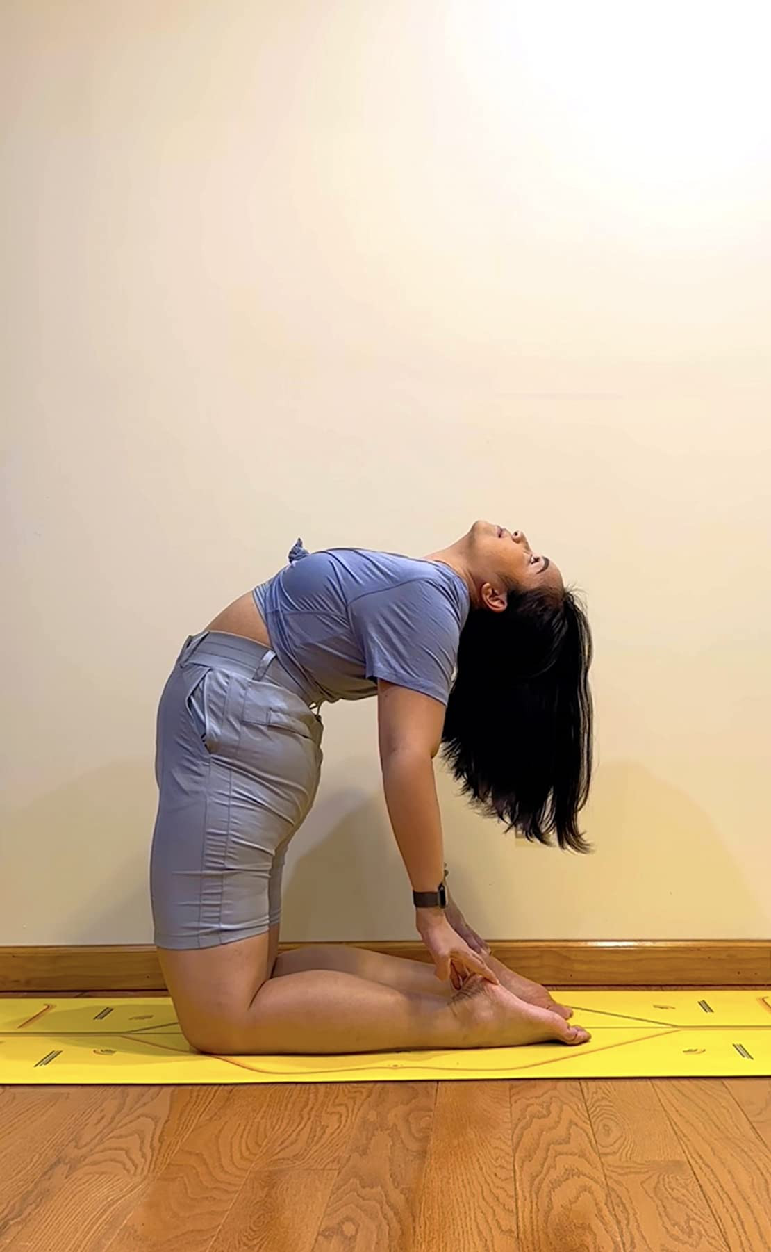 SANTINY Women's Workout Crop Tops Short Sleeve Loose Fit Cropped T-Shirt Gym Athletic Yoga Shirts... | Amazon (US)