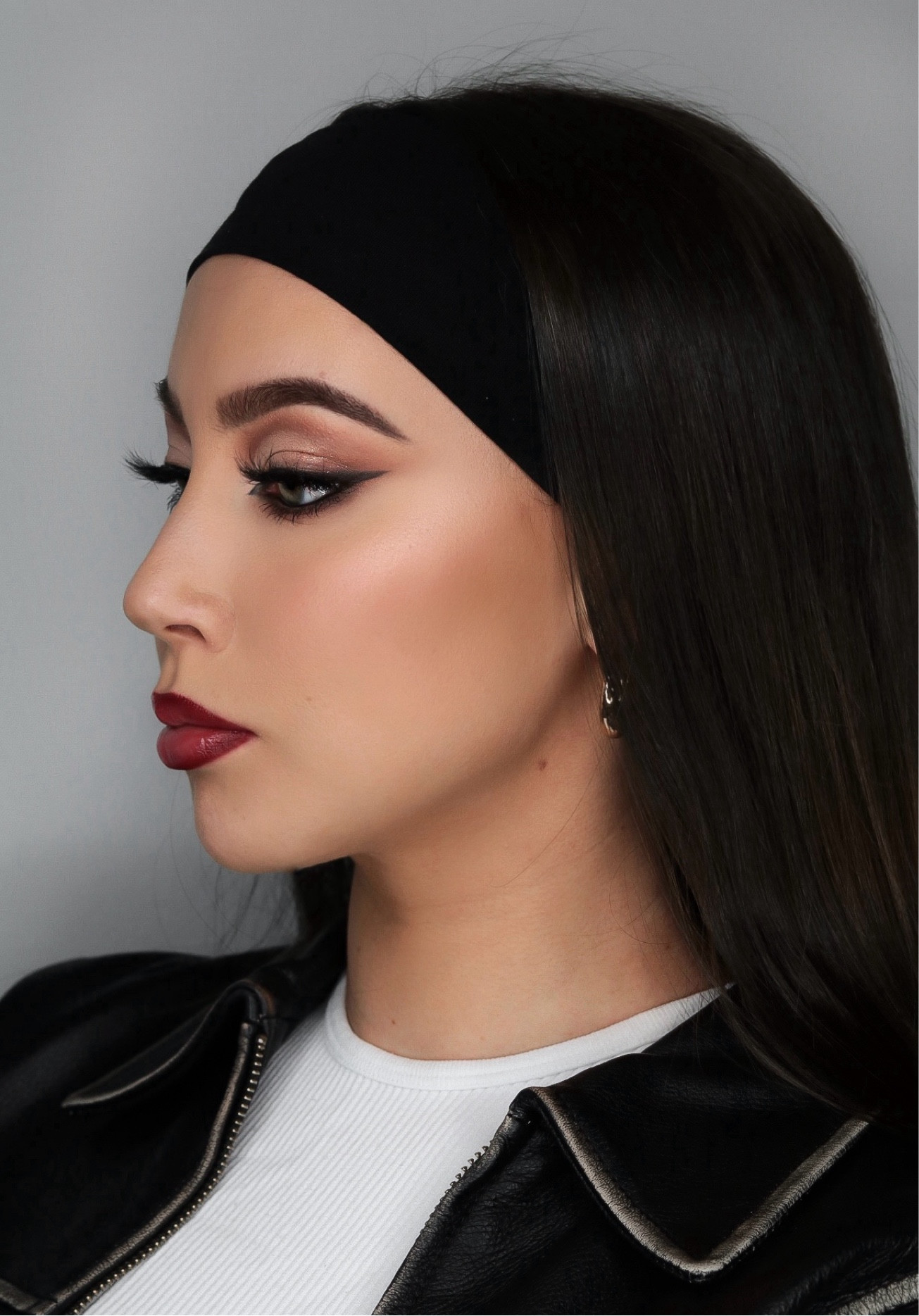 Fall glam 🥀🍂 dark red lip #makeup #fallmakeup #makeuptrends 

#LTKBeauty