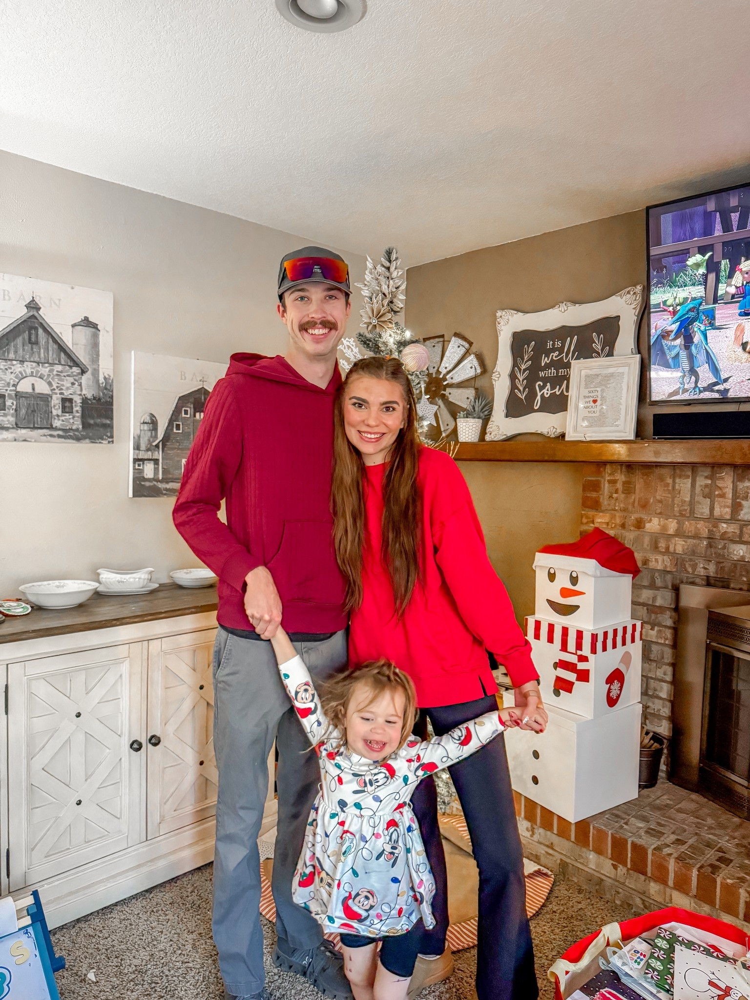 Christmas OOTD 

#LTKmomlife #LTKHoliday #LTKootd