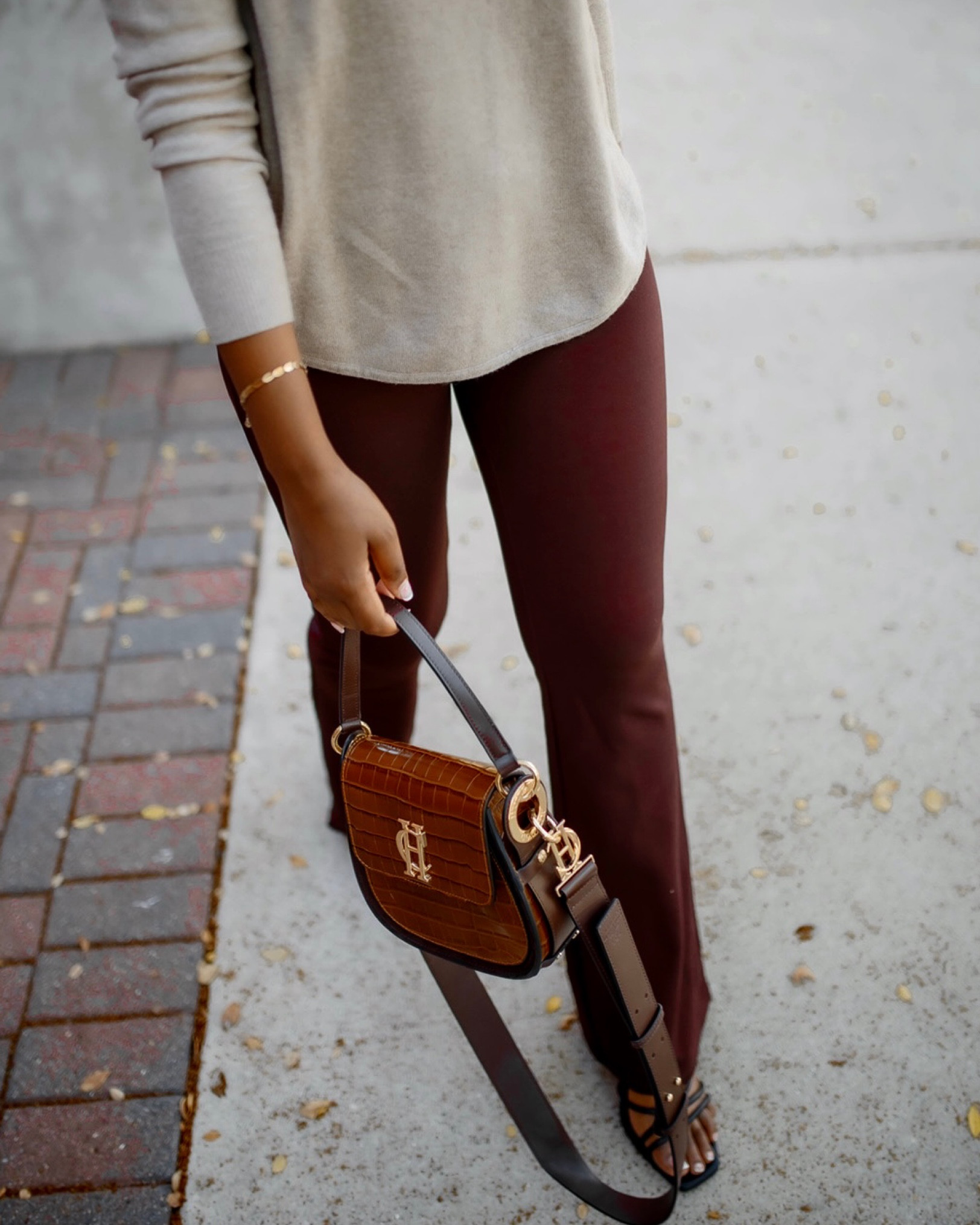 Tagging a Madewell great quality cozy sweater(size XS) that’s also lightweight and can be style multiple ways for the fall season, trousers(size 4)

Fall outfits, sweaters, fall style, madewell sweater, H&M trousers, flare trousers, #ltkworkwear #ltkfall classy style, classy outfit 

#LTKunder50 #LTKstyletip #LTKSeasonal