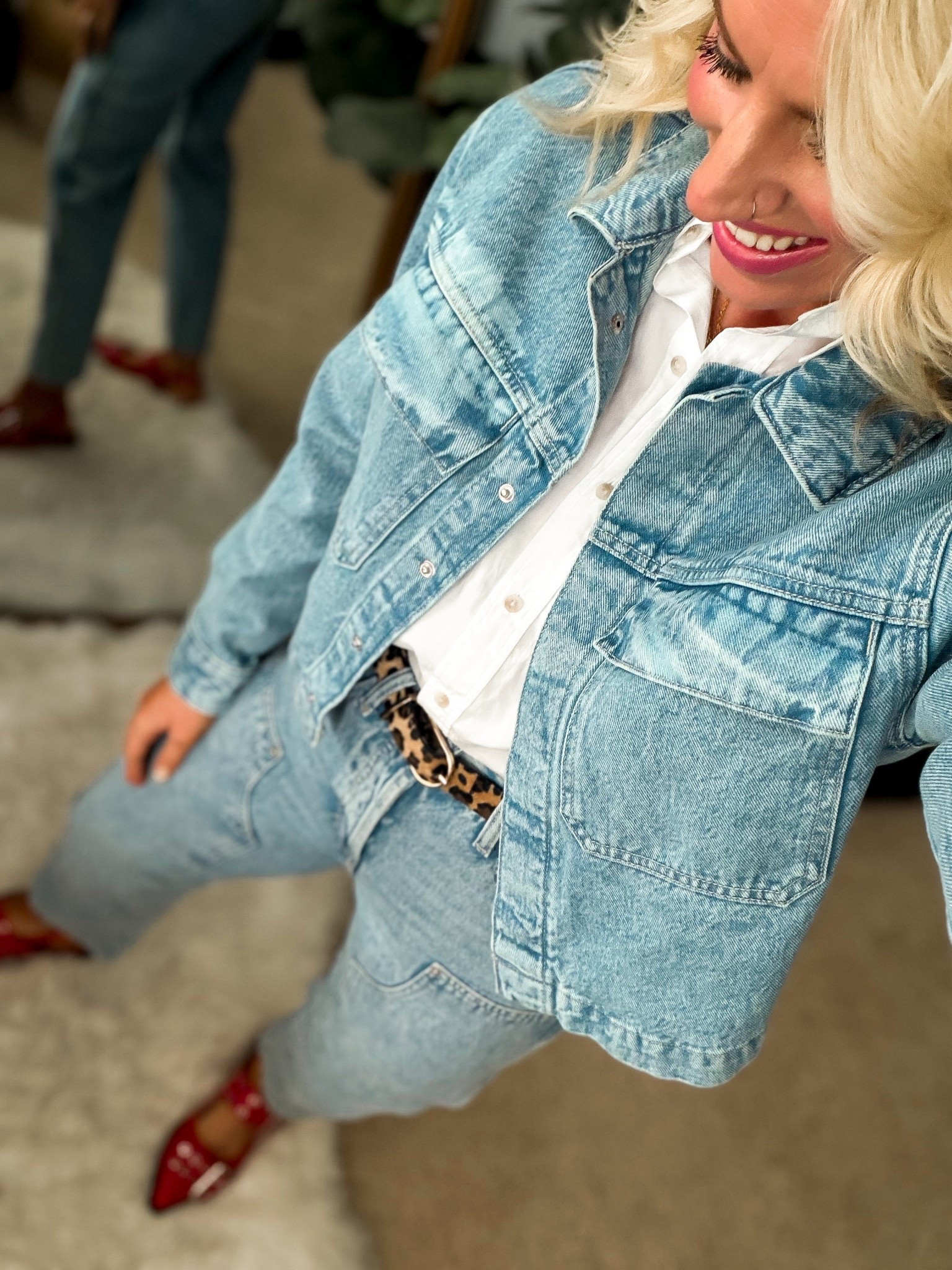 Trending: denim on denim 

Zara look for less
Fits tts 
Wearing 4 in denim + small in jacket 
Sized up in button down top for oversized 

#LTKOver40 #LTKWorkwear #LTKootd