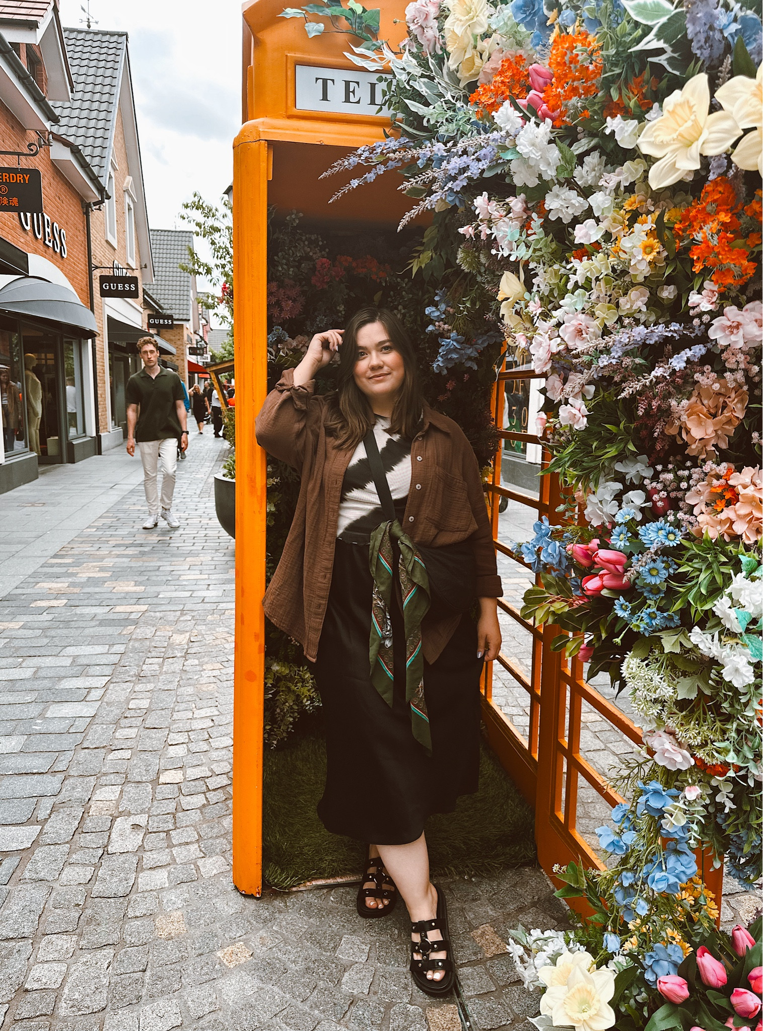 A cute outfit from my recent trip to Mcarthur Glen outlet! 🌸✨
.
.
#midsizefashion #midsizestyle #midsizegal

#LTKmidsize #LTKuk #LTKautumn