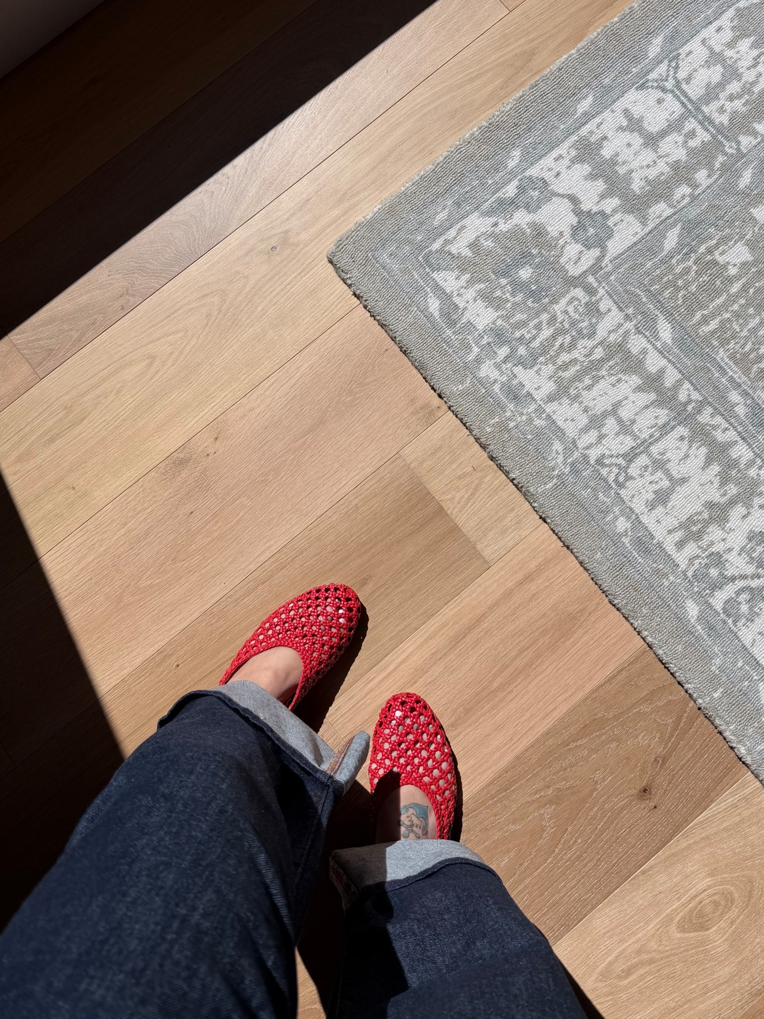 Every girl needs a pair of red flats ❤️👌🏼if in between sizes size up. I still did my true 8.5 but they’re on the smaller size of 8.5 

#LTKSeasonal #LTKmomlife