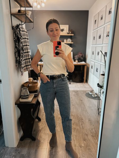 Another unintentional Target outfit! I woke up today and chose Target 🎯. I’m heading to a kids bday party, so I chose some straight leg mom jeans (fit TTS), my fave super affordable $10 summer t-shirts with a capped sleeve (I have them in multiple colors and I size down; I’m wearing an XS and am normally a small), and the cutest minimalist, neutral scalloped ankle socks. Target fashion finds for the win! I also accessorized with an affordable real leather belt 👌🏻


#LTKmidsize #LTKstyletip #LTKxTarget