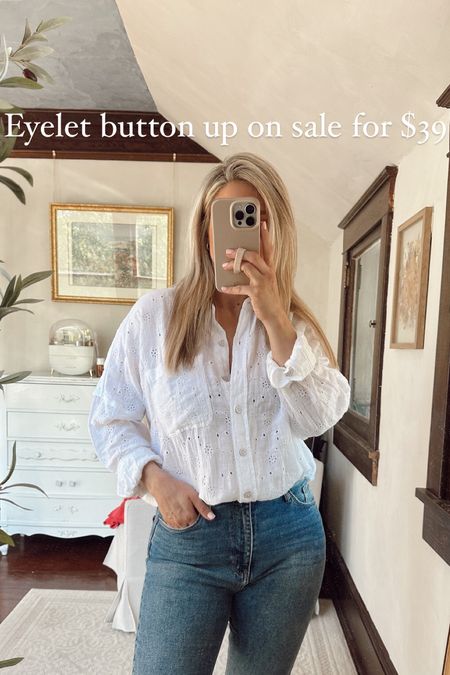 American eagle white eyelet button up shirt on sale for $39! Also comes in cream and black. I got an XS since it’s so oversized.


#LTKsalealert #LTKfindsunder50
