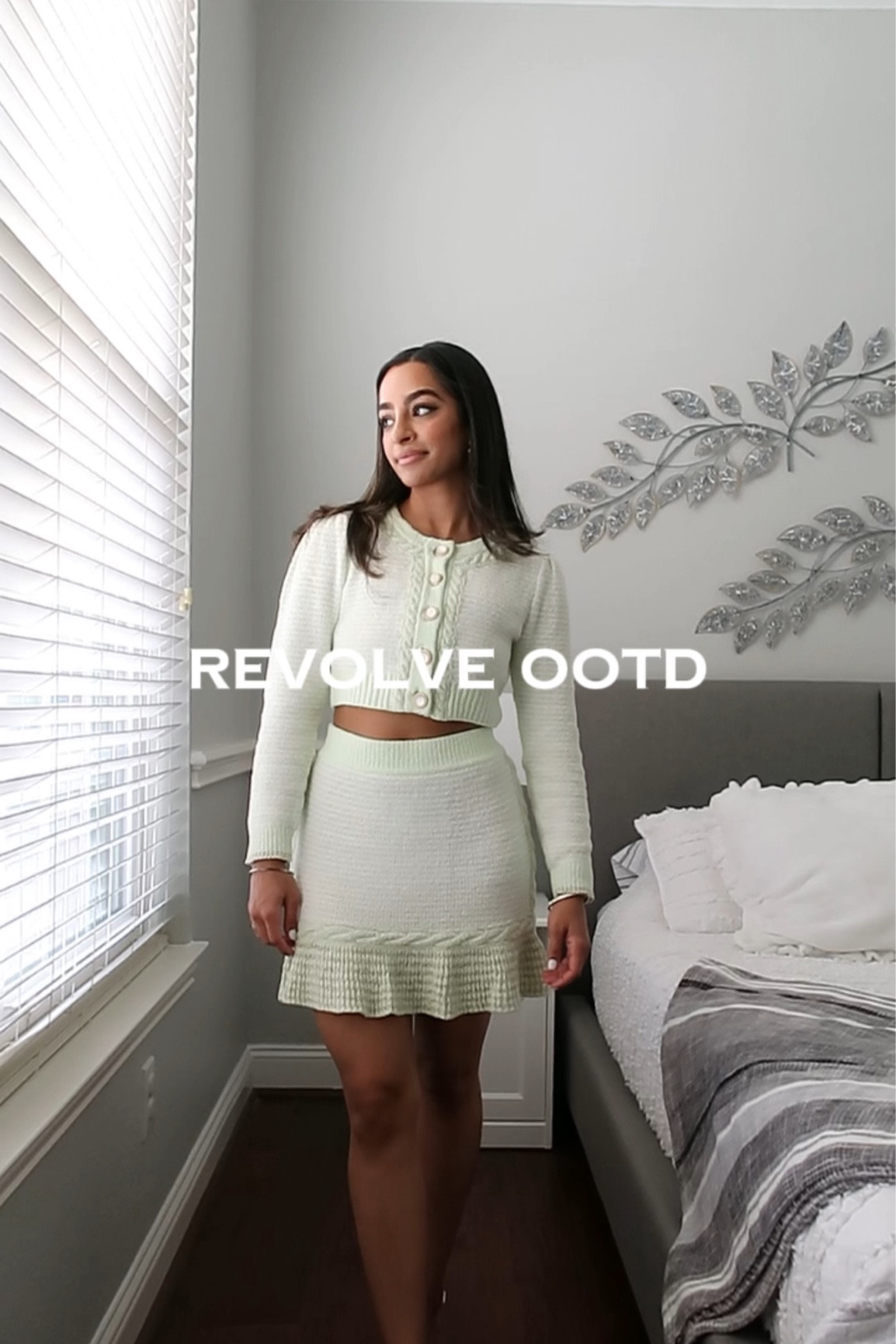 Revolve ootd 💚