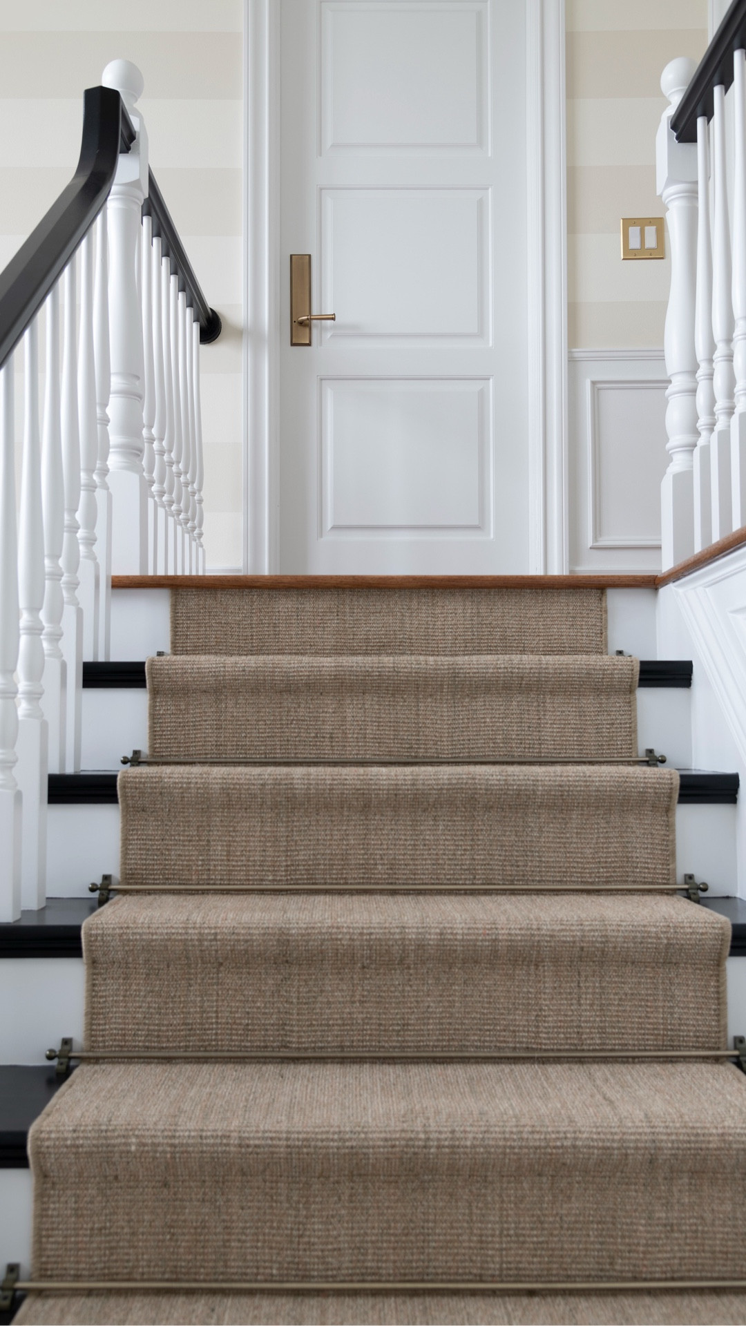 The classic hardware and switch plates I swear by… ￼

#LTKHome