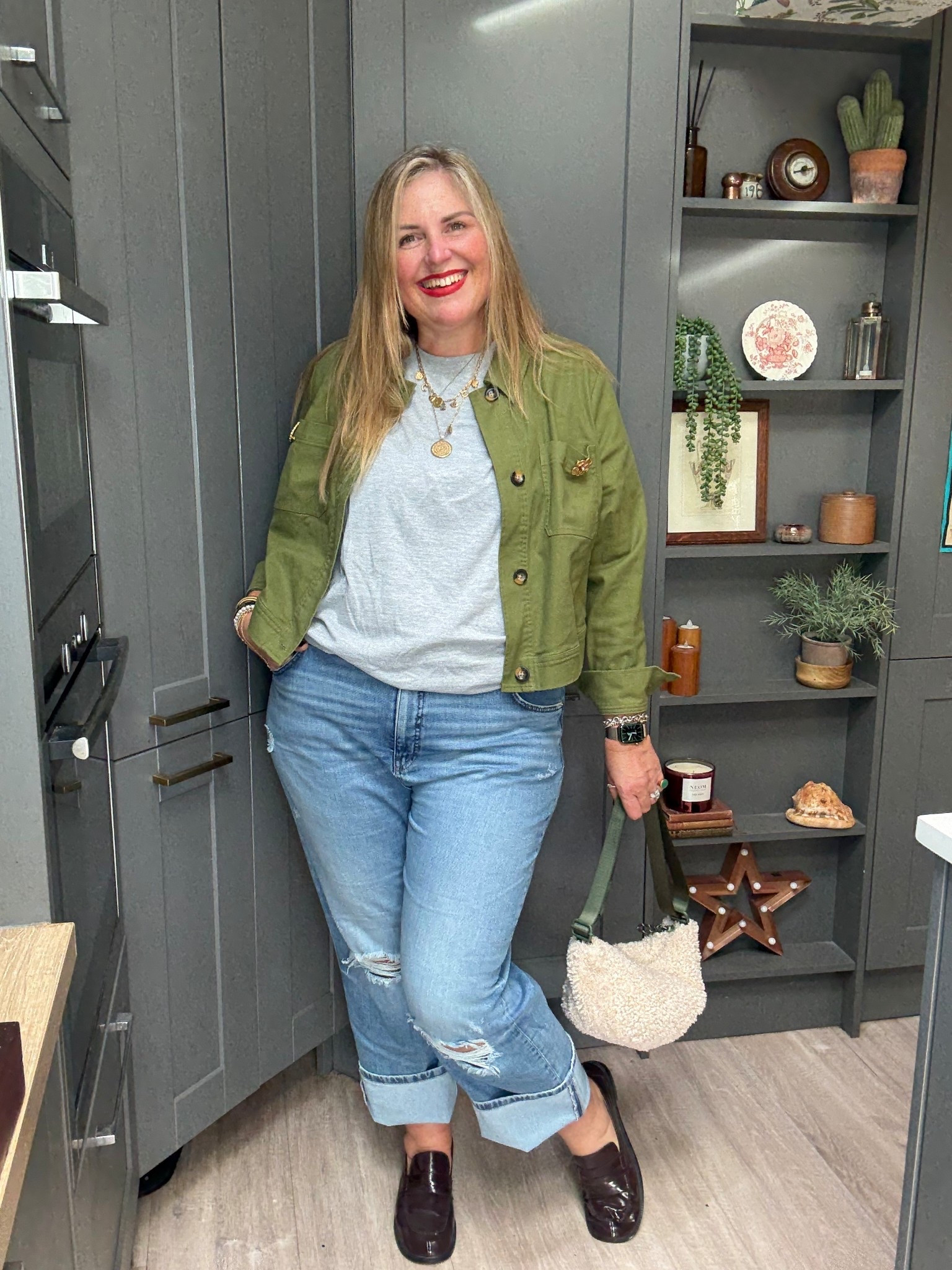 Khaki jacket, grey tshirt, ripped jeans, loafers, both bag 

#LTKautumn #LTKjeans #LTKplussize