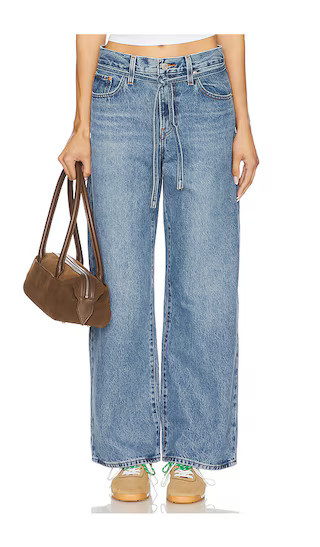 LEVI'S XL Straight in Blue. - size 29 | Revolve Clothing (Global)