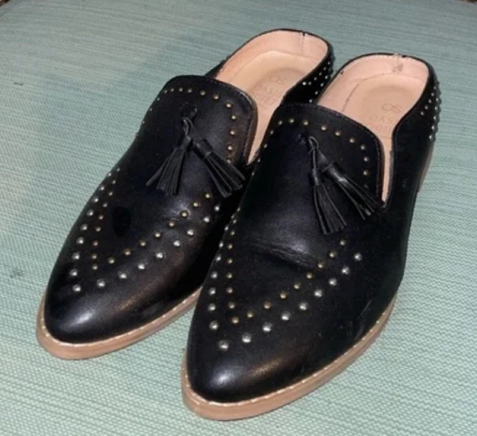 Oasis Society Black Studded Mules