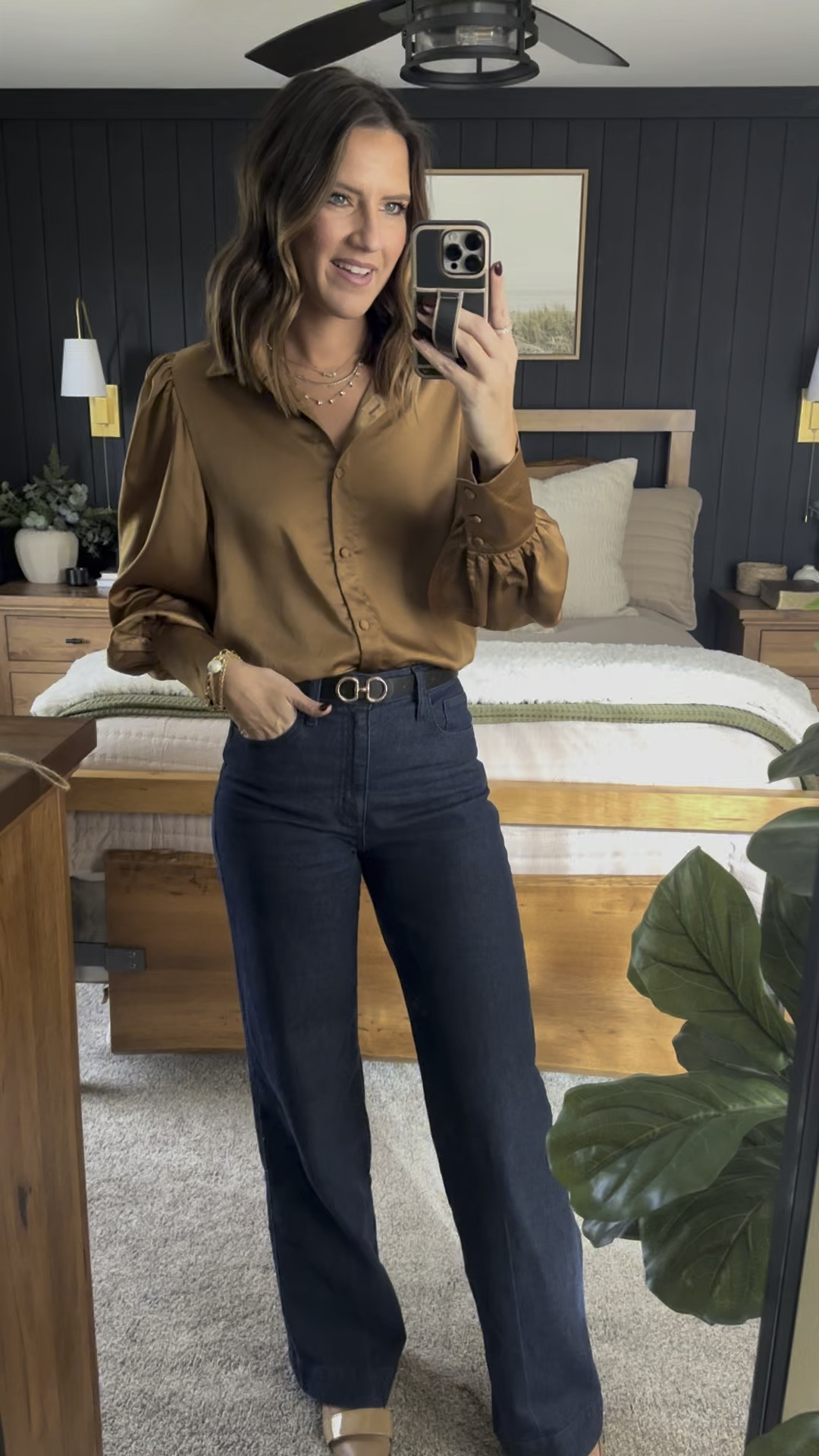 Todays church outfit 

Blouse - small and runs a little big 
Jeans - 2 long 


#LTKfindsunder100 #LTKfindsunder50 #LTKstyletip