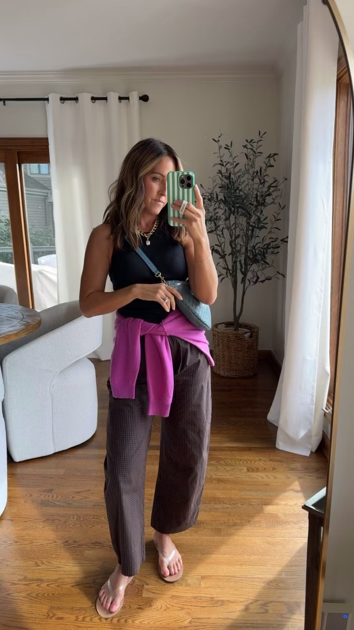 XS pants 
Cheer sports mom style

#LTKootd #LTKSeasonal