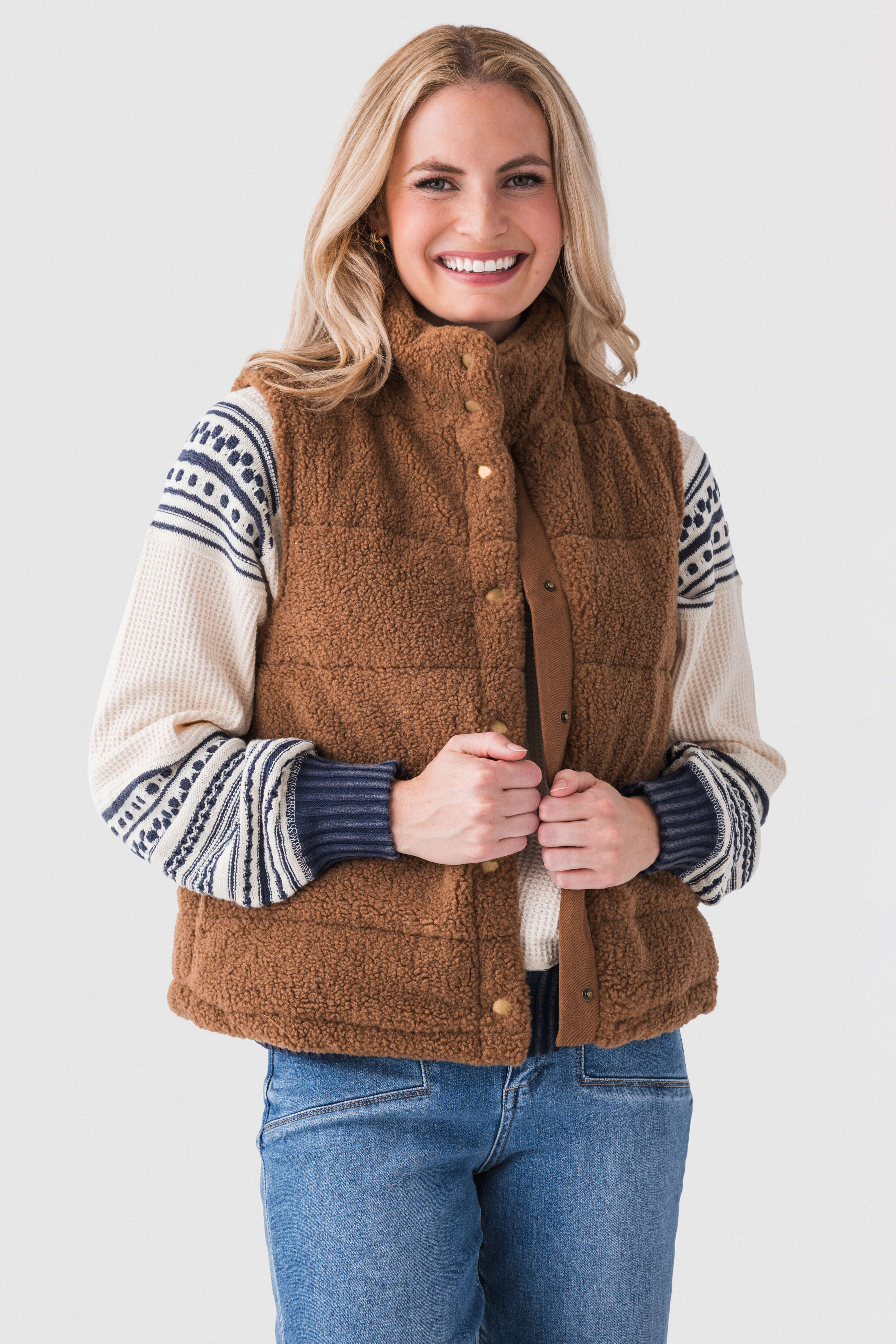 Hem & Thread Teddy Puff Vest | Social Threads