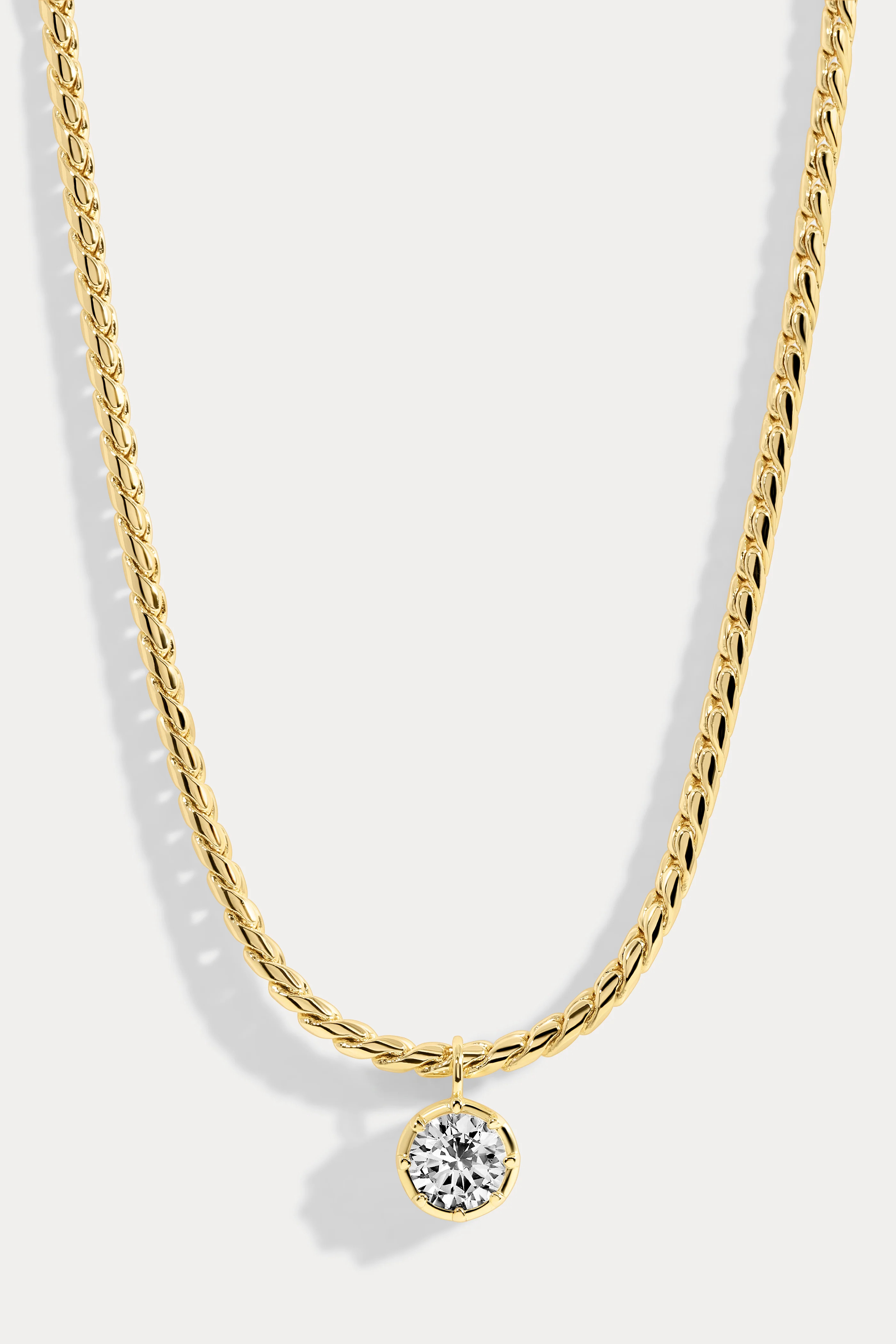 Bruna Round Necklace | Lili Claspe