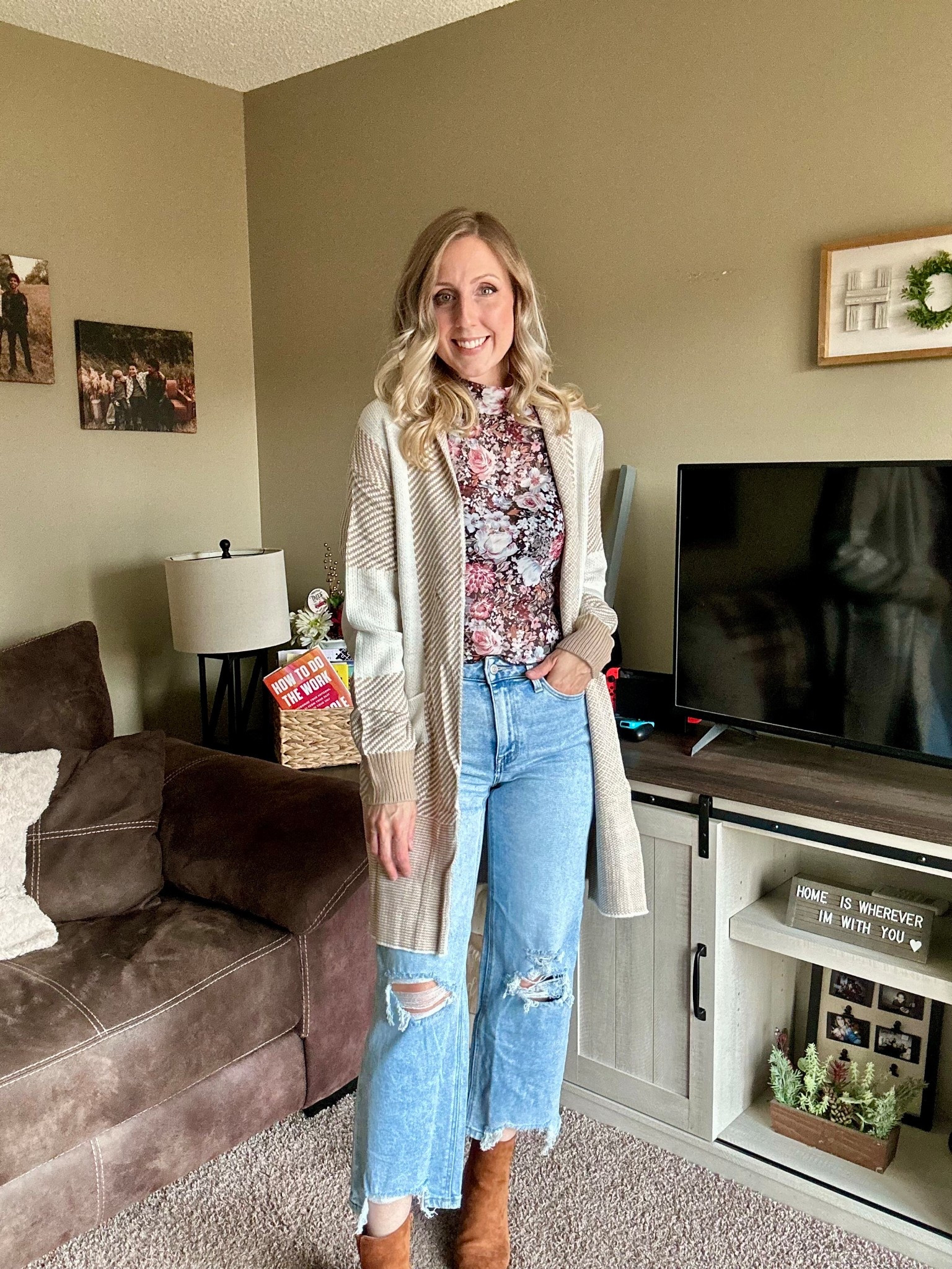 Wearing small tops and 26 in jeans. 

#LTKSaleAlert #LTKStyleTip #LTKFindsUnder50