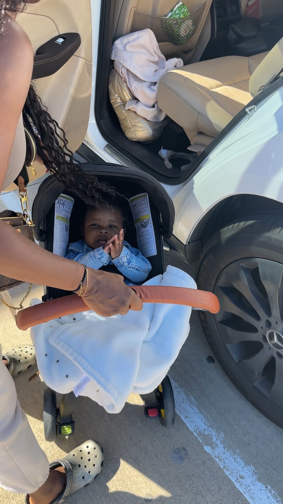 There’s a reason why we bring our Doona stroller everywhere, see how easy it was to dismantle and assemble? Perfect for on the go!

#LTKBaby #LTKKids #LTKWatchNow