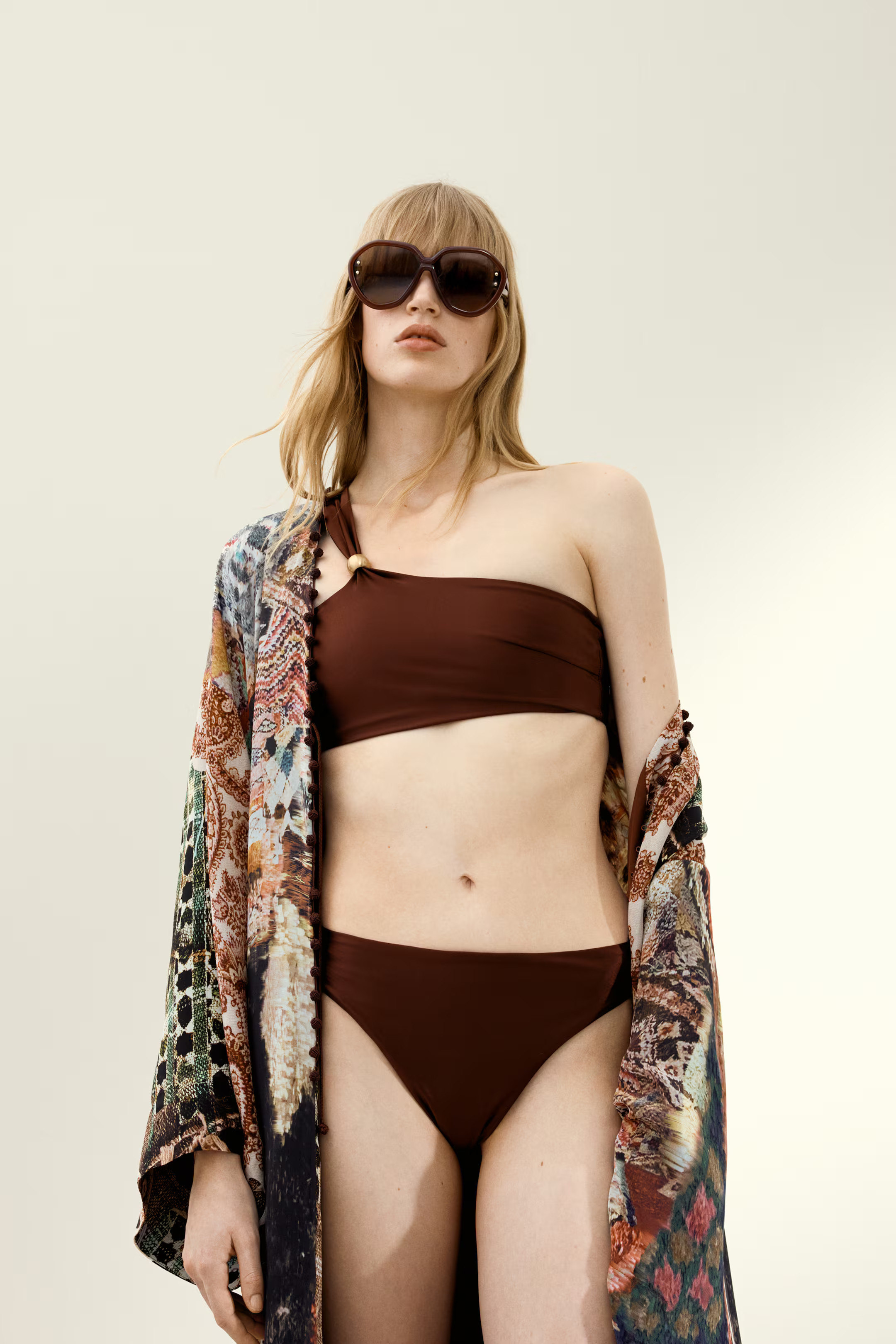 Bikini bottoms | H&M (UK, MY, IN, SG, PH, TW, HK)