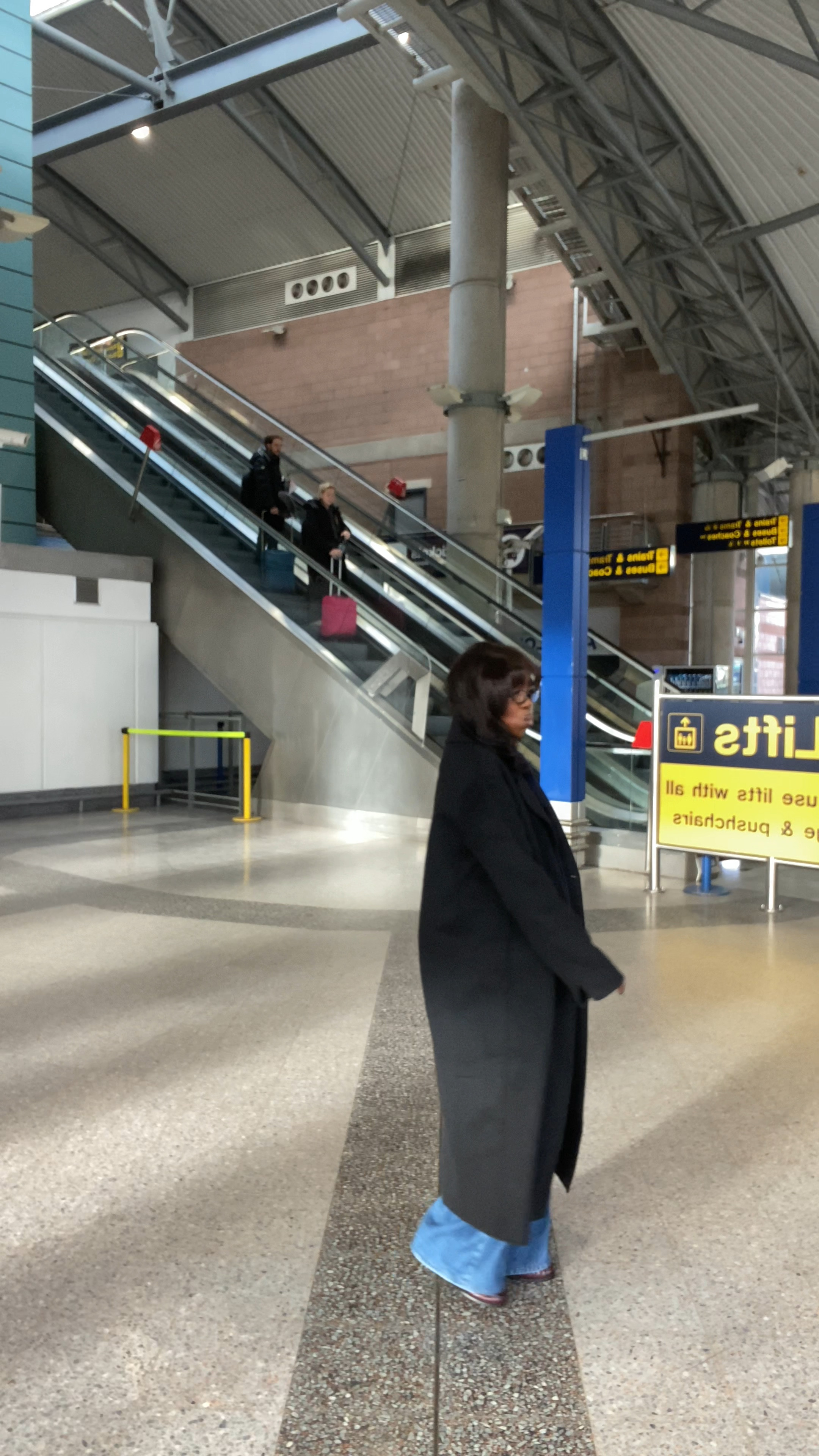 Winter outfit idea - Jeans and black coat

#LTKwinter #LTKeurope #LTKuk