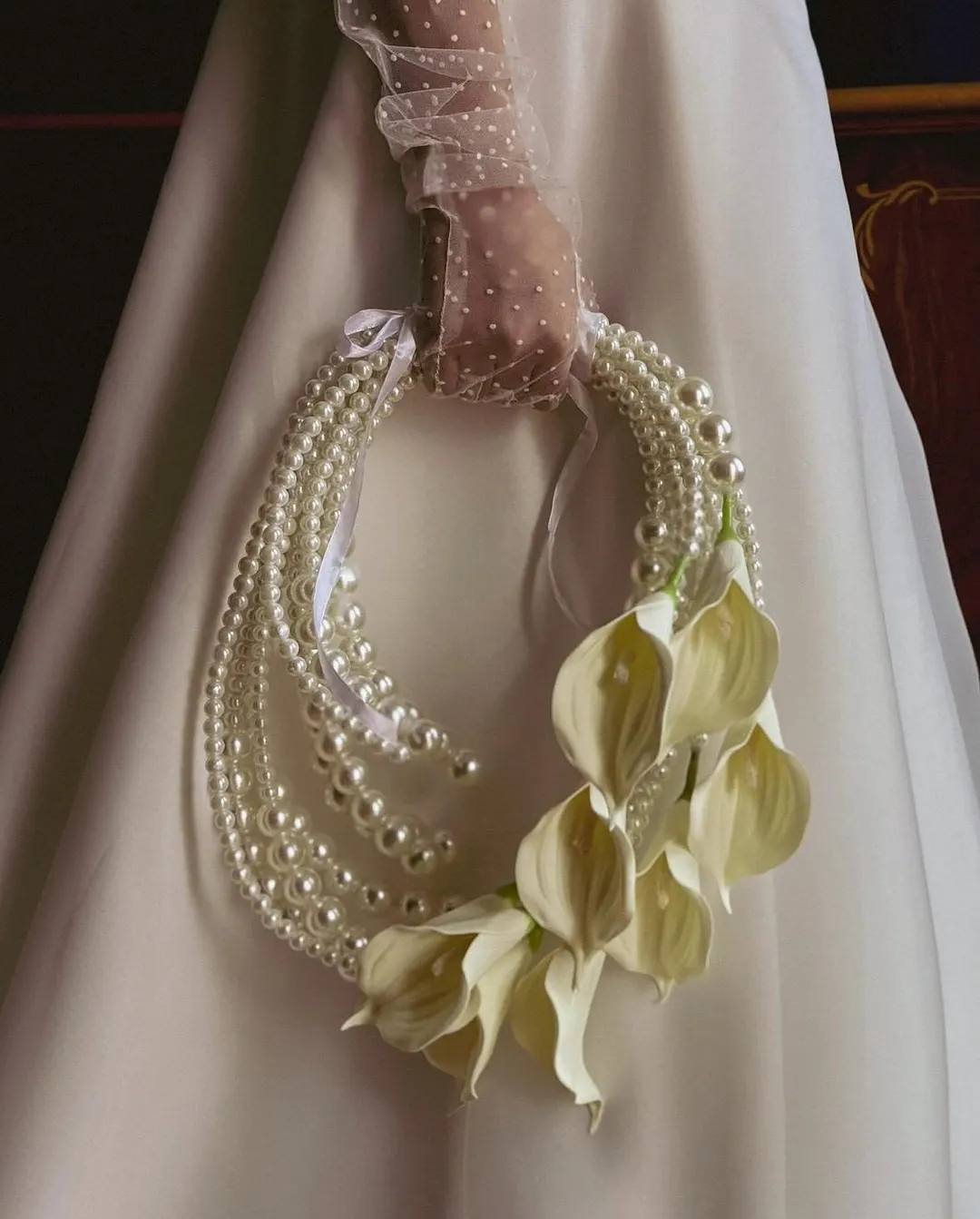 Handmade Pearl Handle Calla Lily Bouquet: Modern Bridal Accessory | Etsy (US)