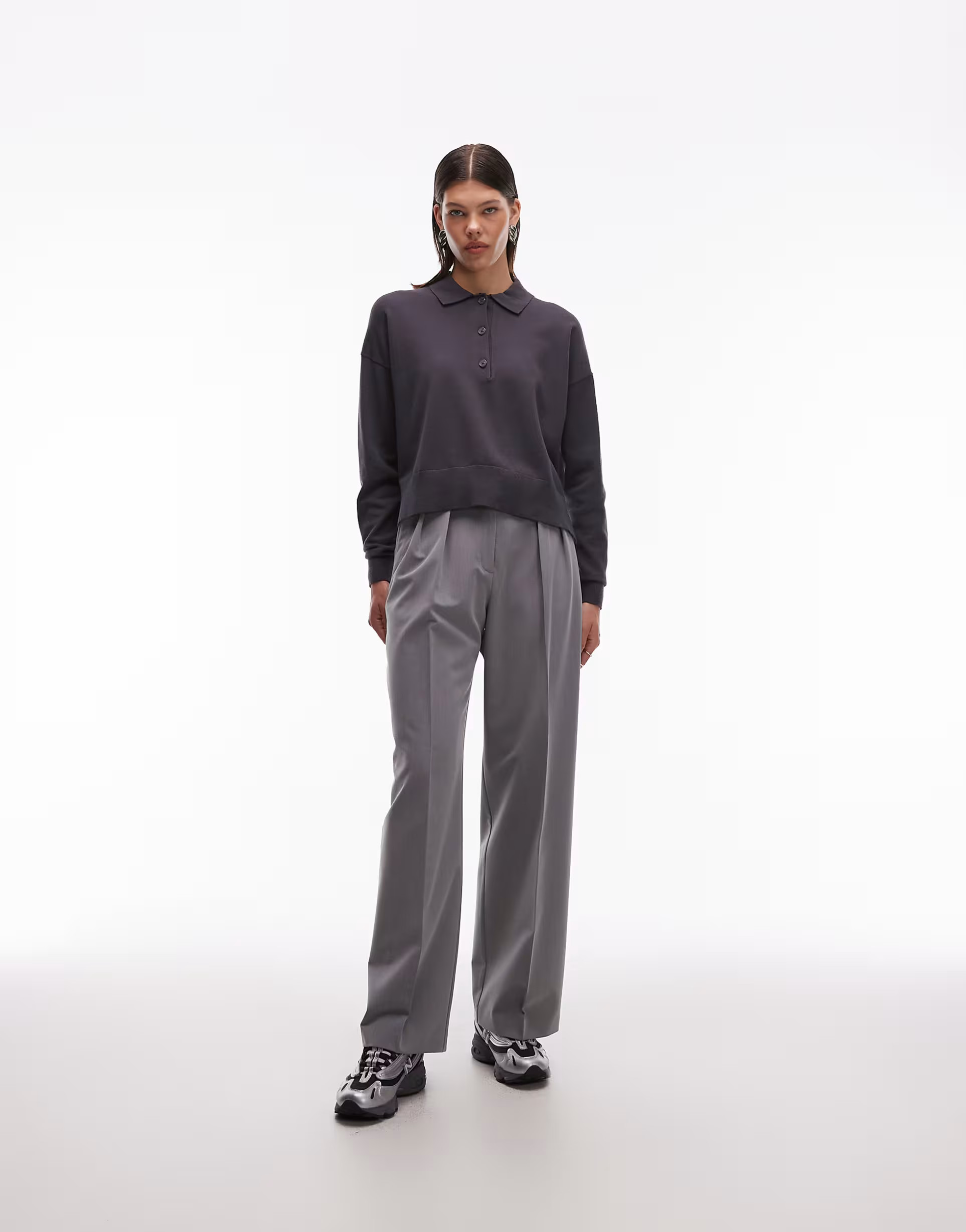 ASOS DESIGN tailored wide leg trousers with pleat detail in grey | ASOS (Global)