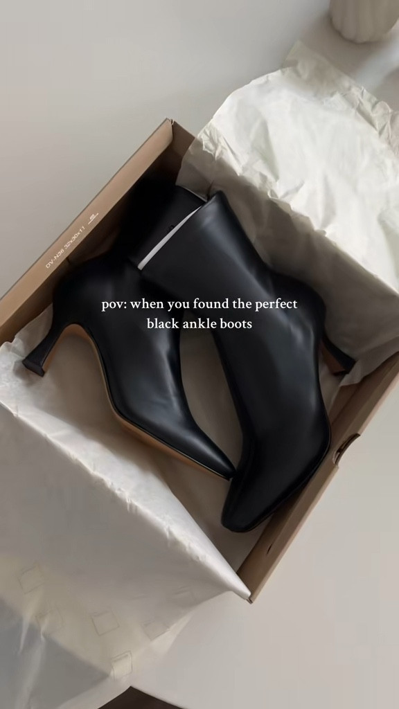 The perfect black ankle boots 🖤

#ankleboots #blackboots #dolcevita #bootswithheel #nordstrøm 

#LTKGiftGuide #LTKStyleTip #LTKShoeCrush
