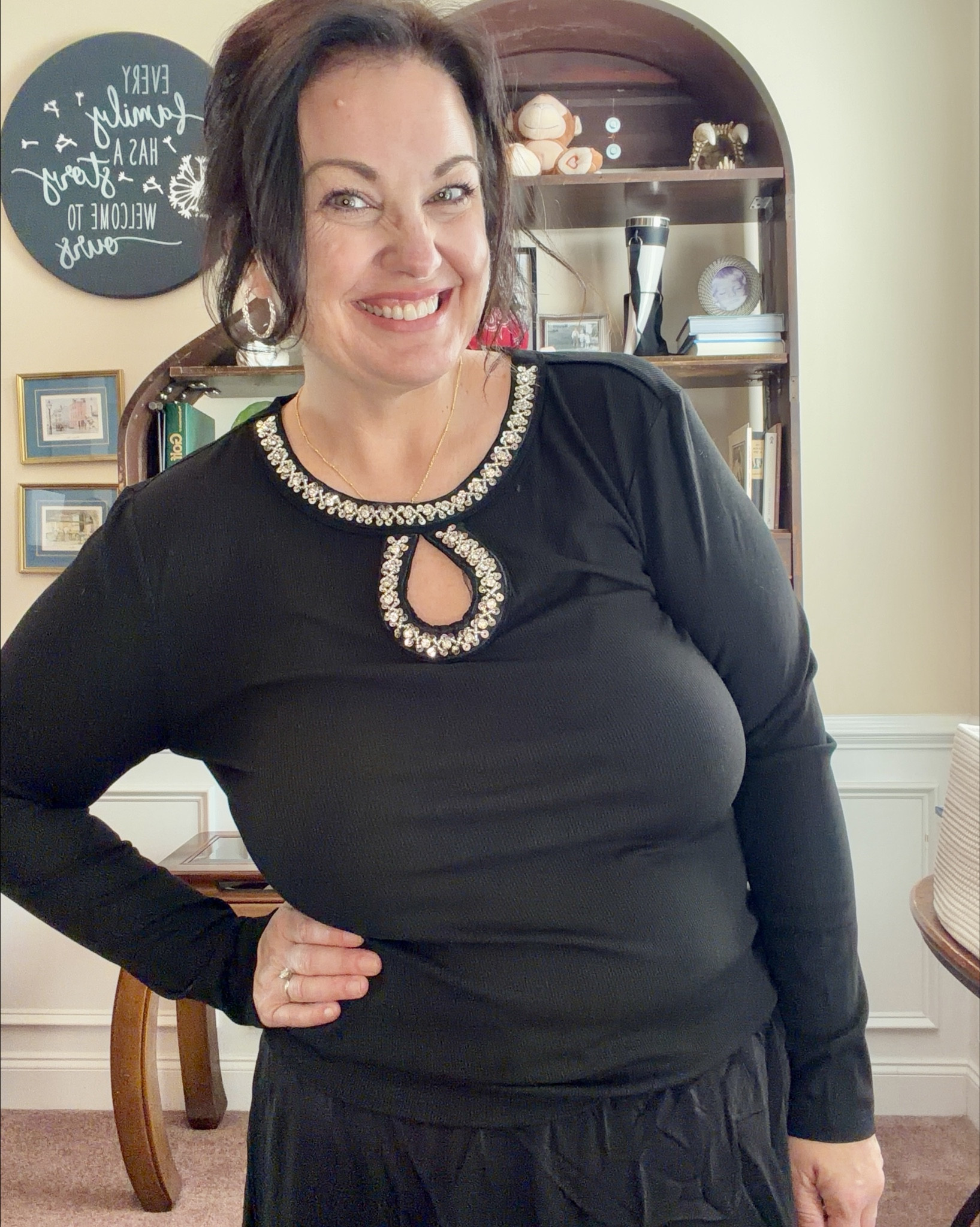 This sparkly top 🙌🏼🙌🏼

#LTKootd #LTKOver40 #LTKMidsize