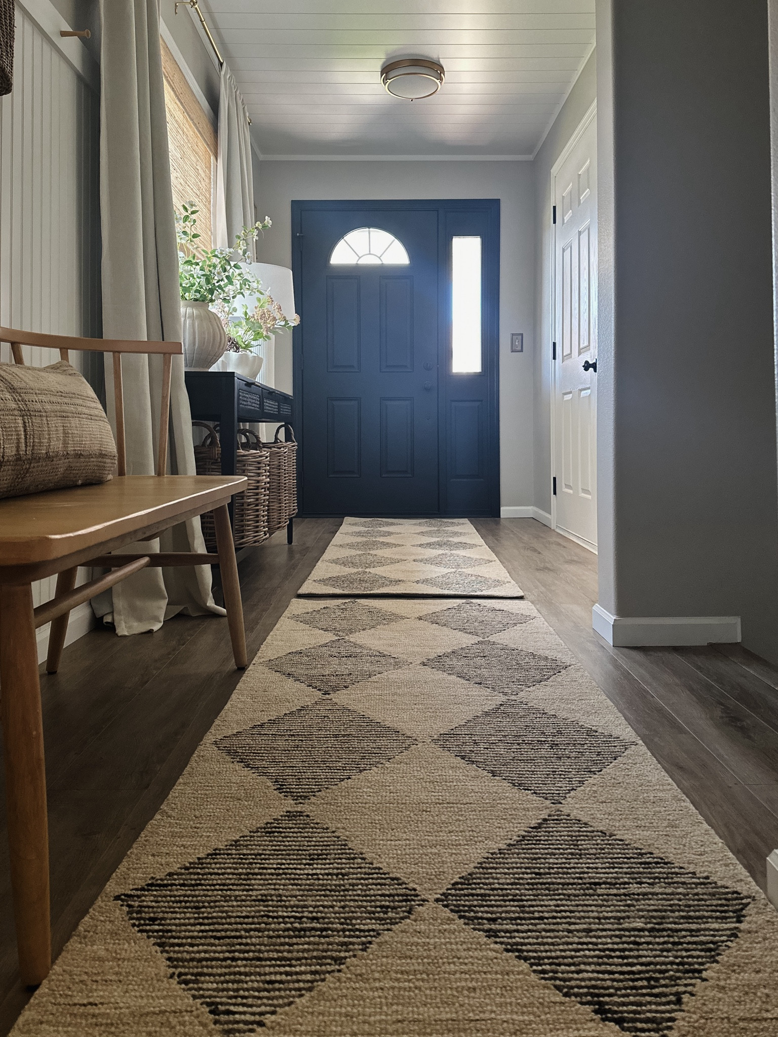 Our entryway runners are 54% off for Wayfairs Labor Day sale! 



#LTKHome #LTKFallSale #LTKSaleAlert